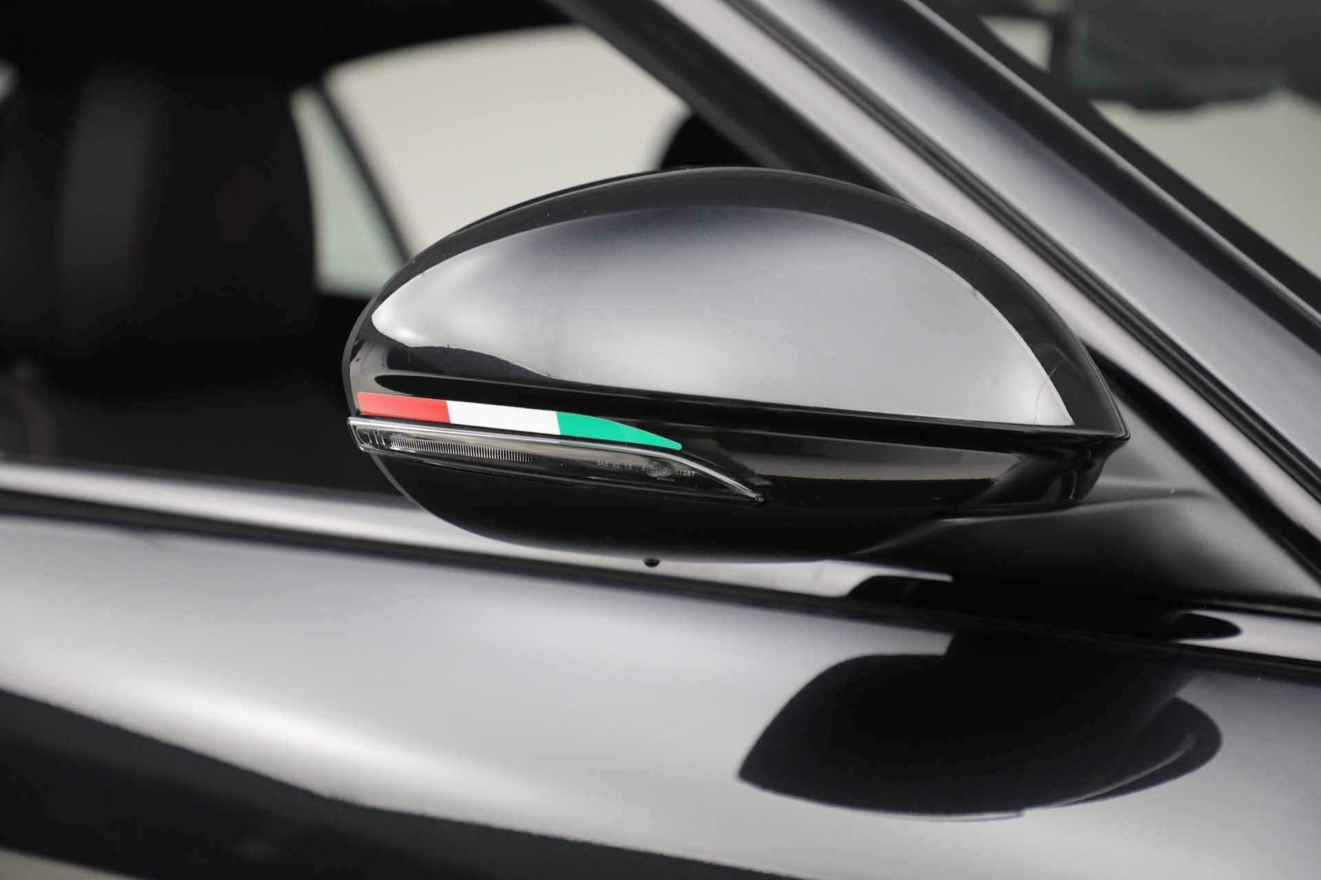 New-2025-Alfa-Romeo-Giulia-Intensa