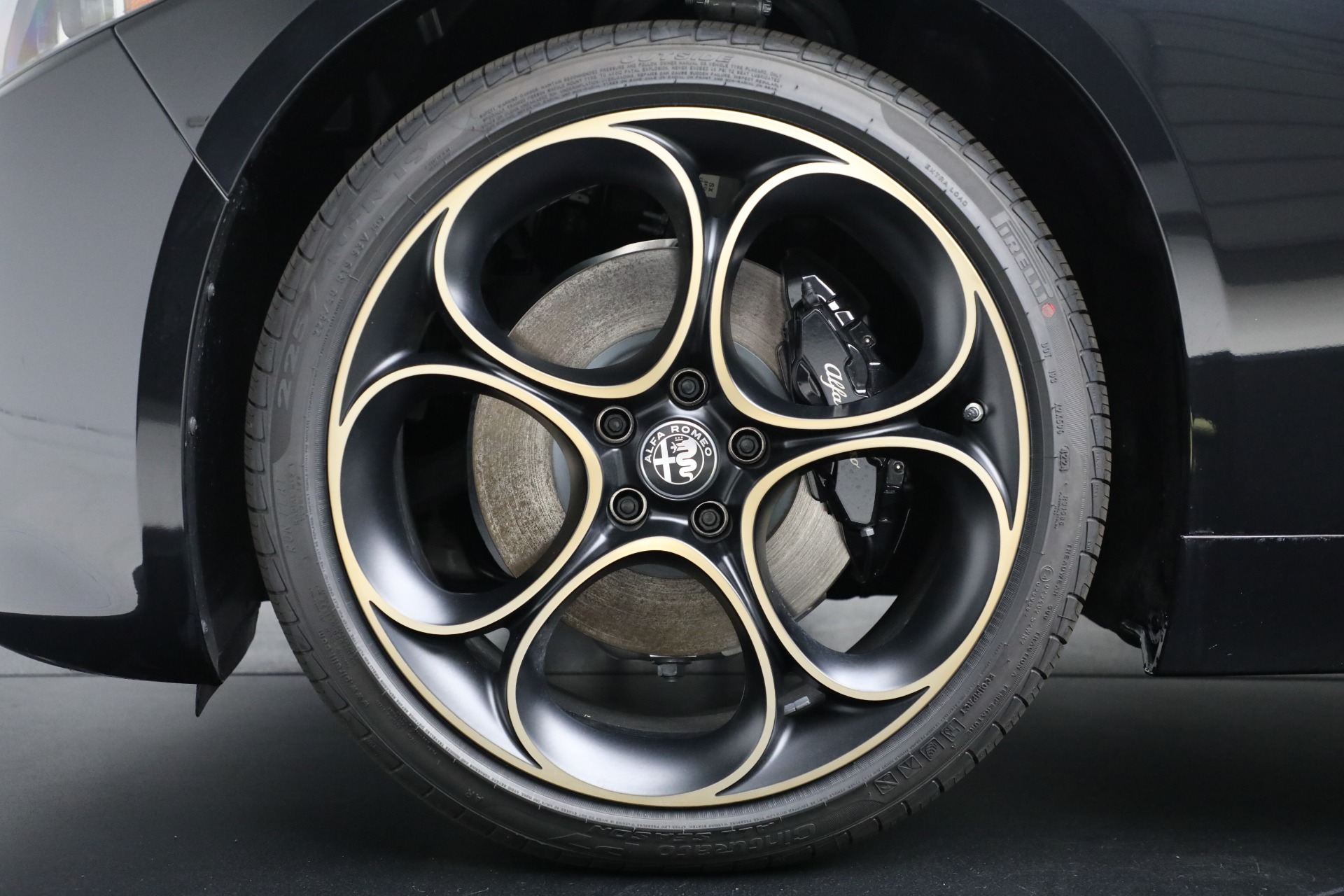 New-2025-Alfa-Romeo-Giulia-Intensa