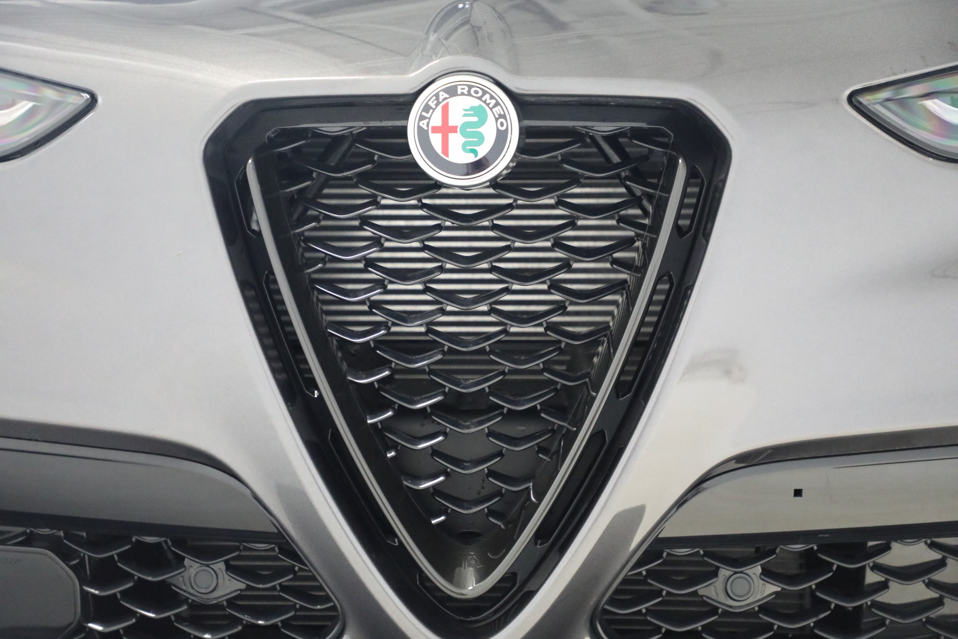 New-2025-Alfa-Romeo-Stelvio-Veloce