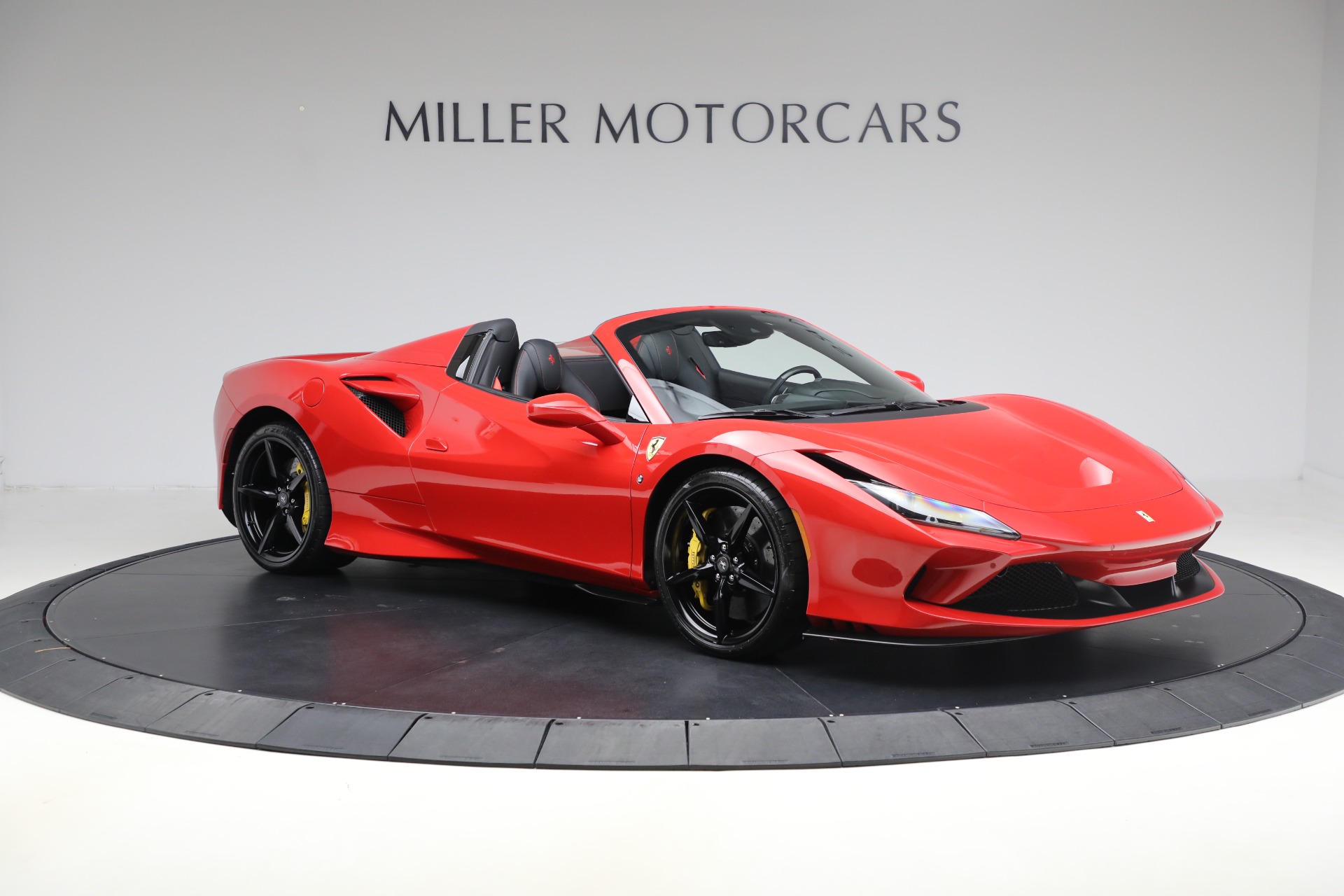 Used-2022-Ferrari-F8-Spider
