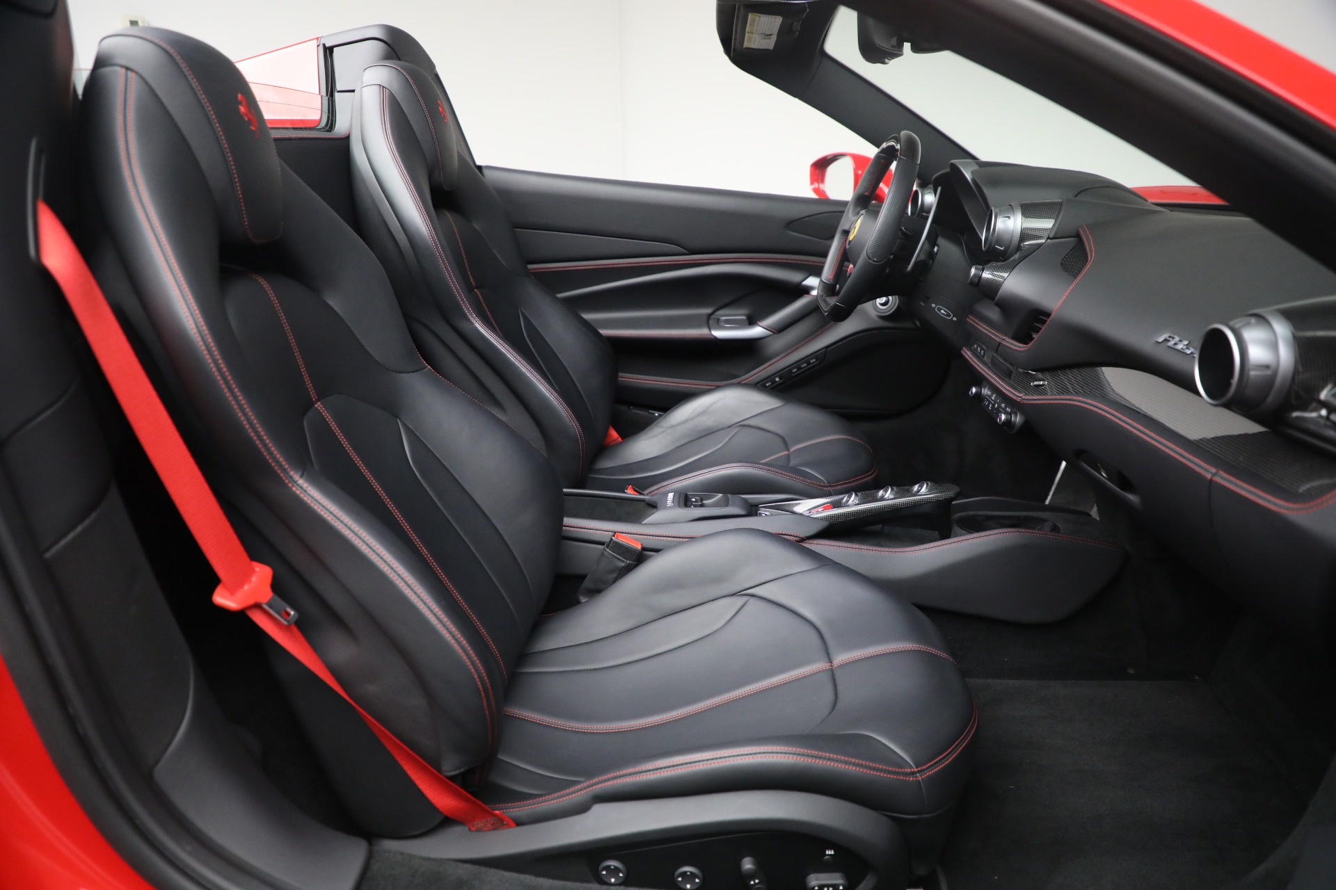 Used-2022-Ferrari-F8-Spider