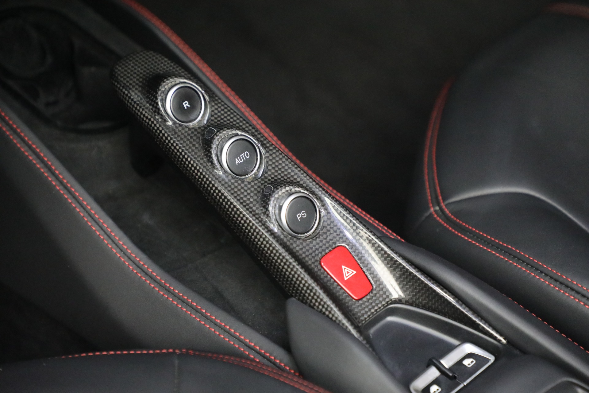 Used-2022-Ferrari-F8-Spider