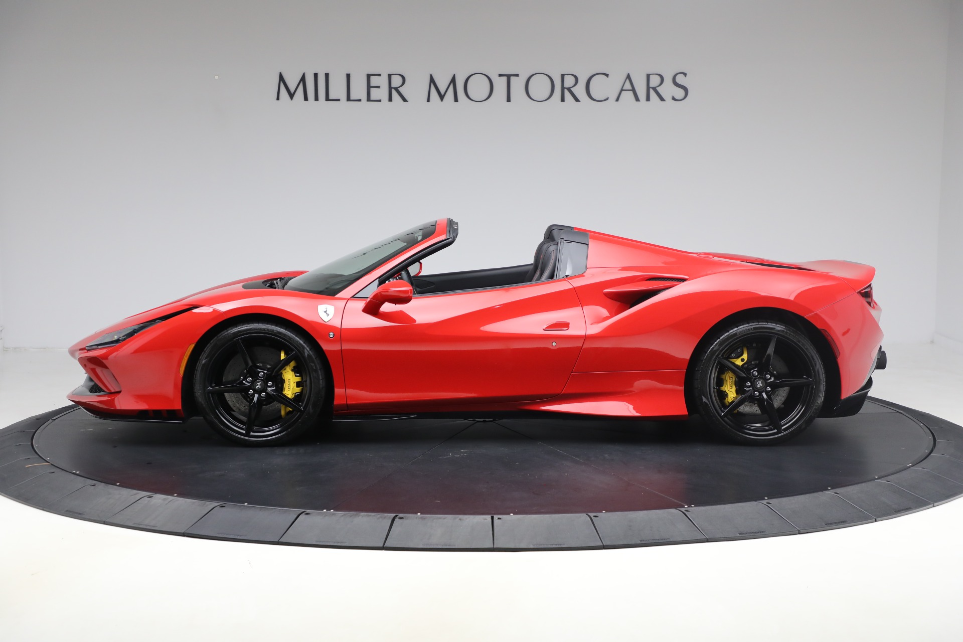Used-2022-Ferrari-F8-Spider