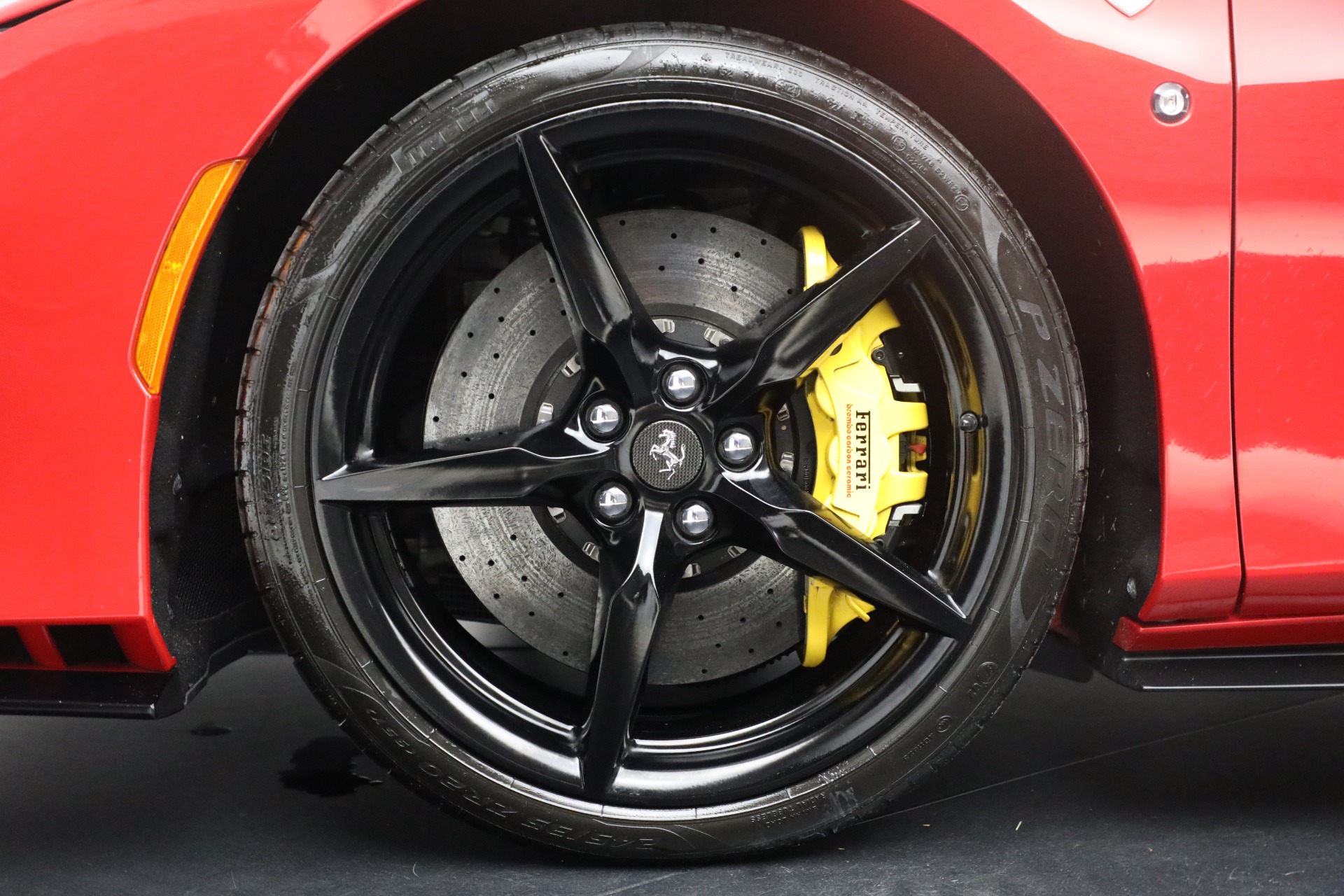 Used-2022-Ferrari-F8-Spider