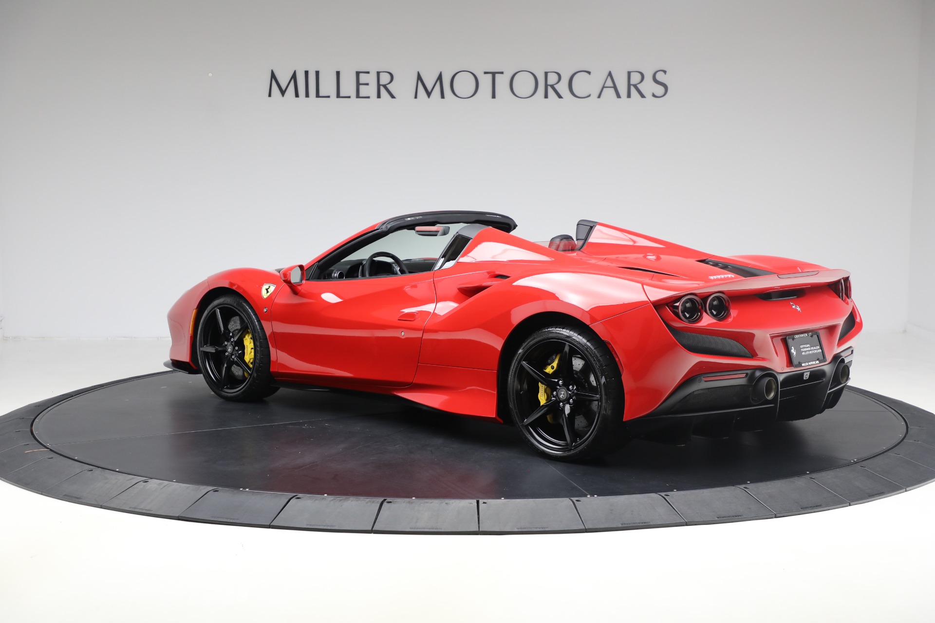 Used-2022-Ferrari-F8-Spider