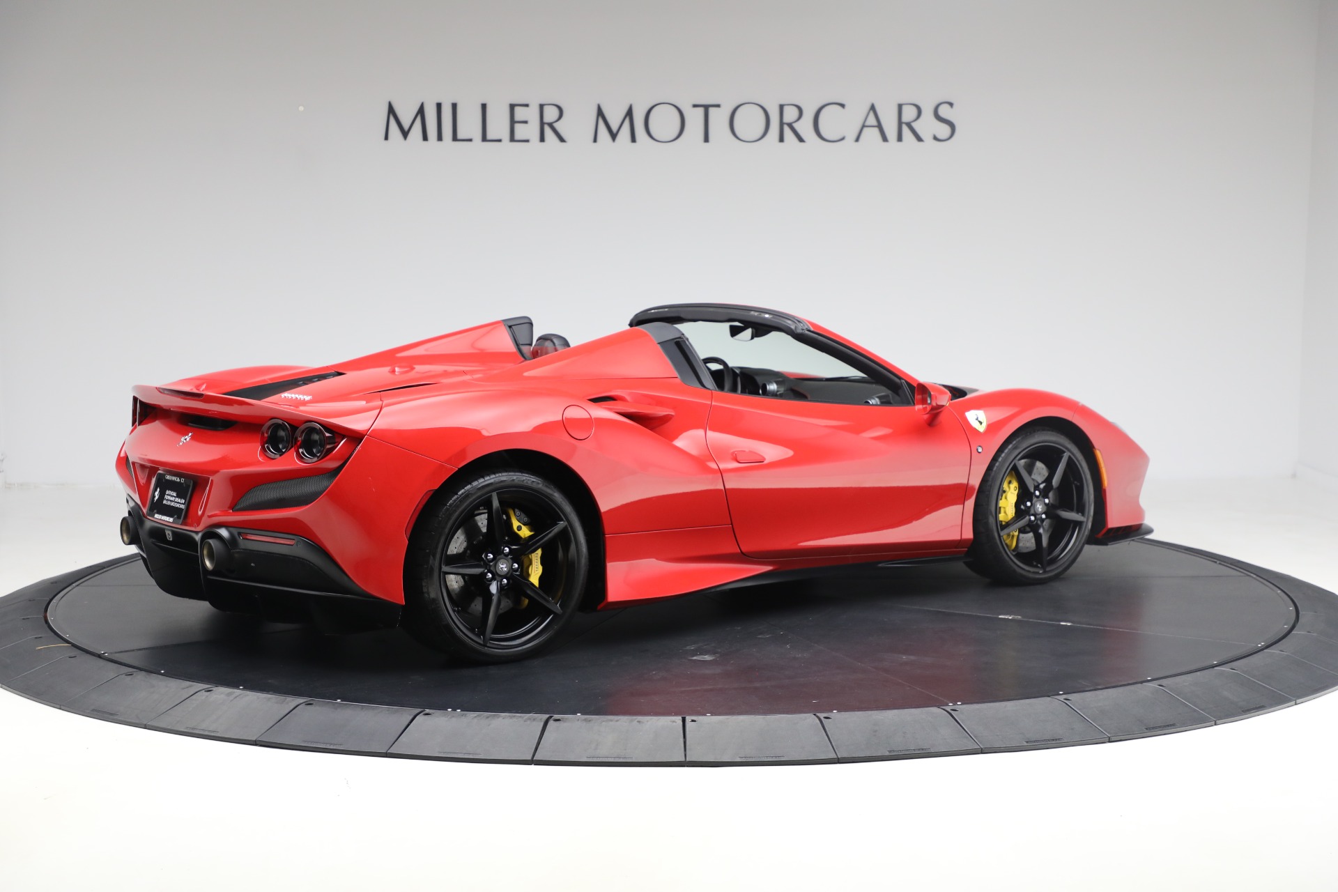 Used-2022-Ferrari-F8-Spider