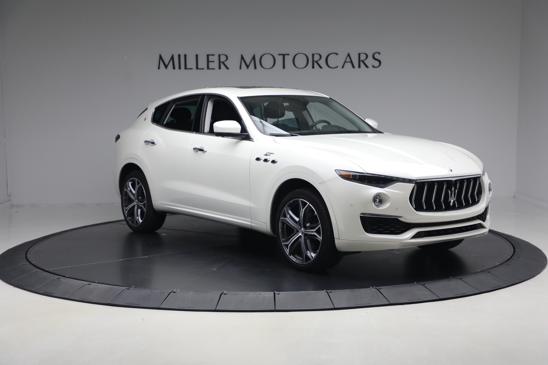 Used-2022-Maserati-Levante-GT