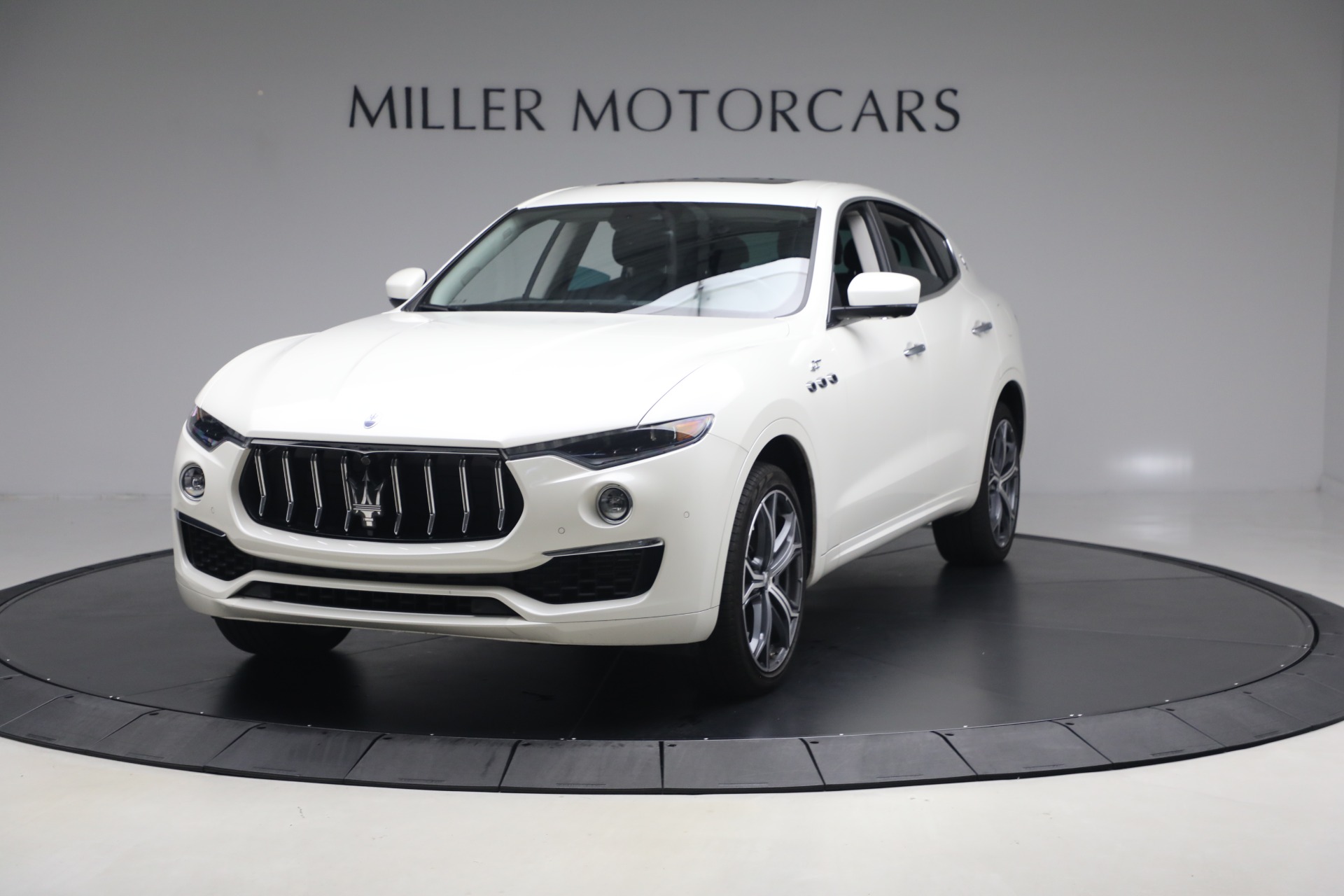 Used-2022-Maserati-Levante-GT
