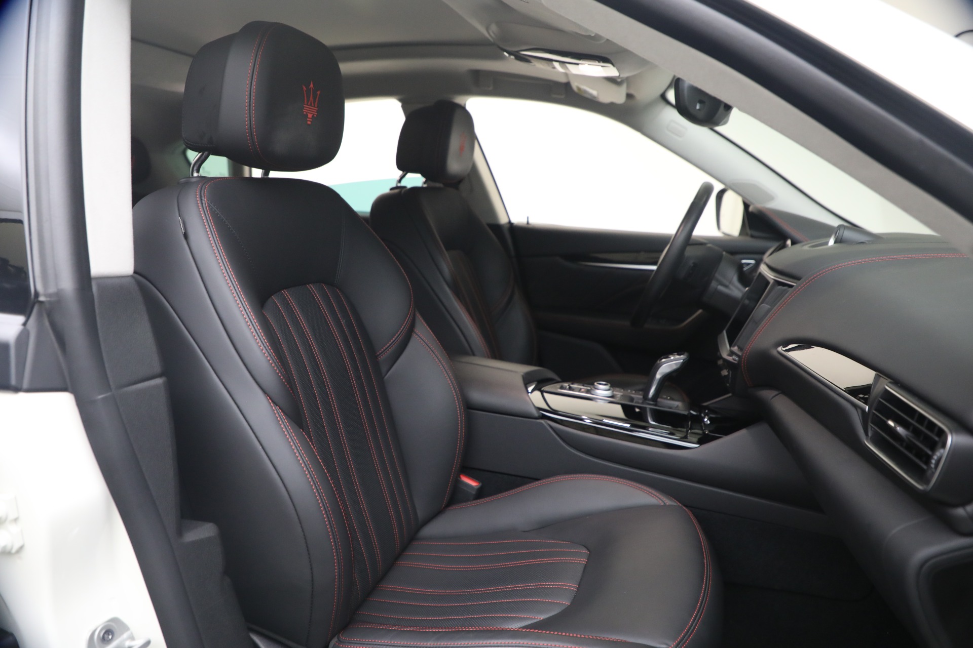 Used-2022-Maserati-Levante-GT