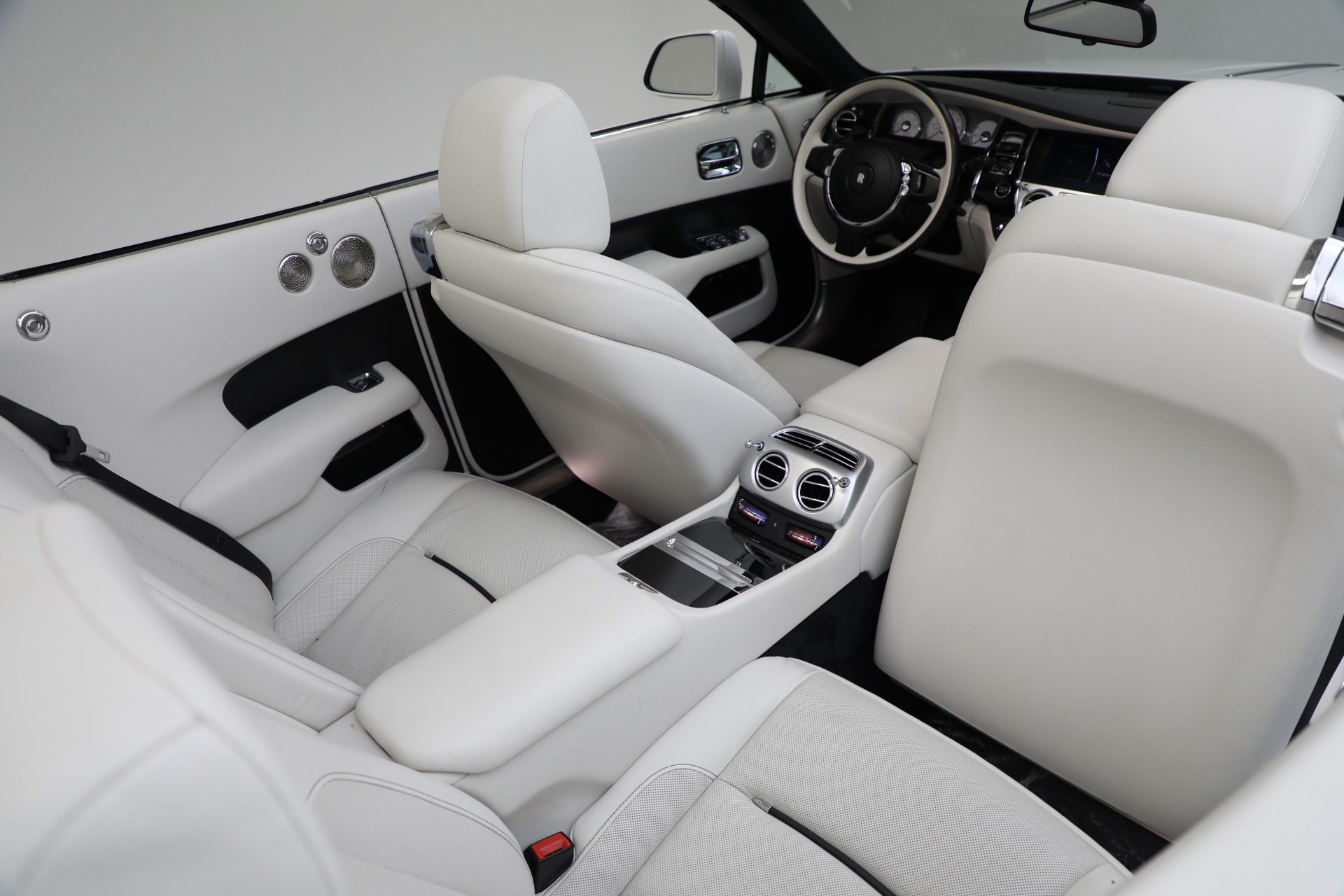 Used-2019-Rolls-Royce-Dawn