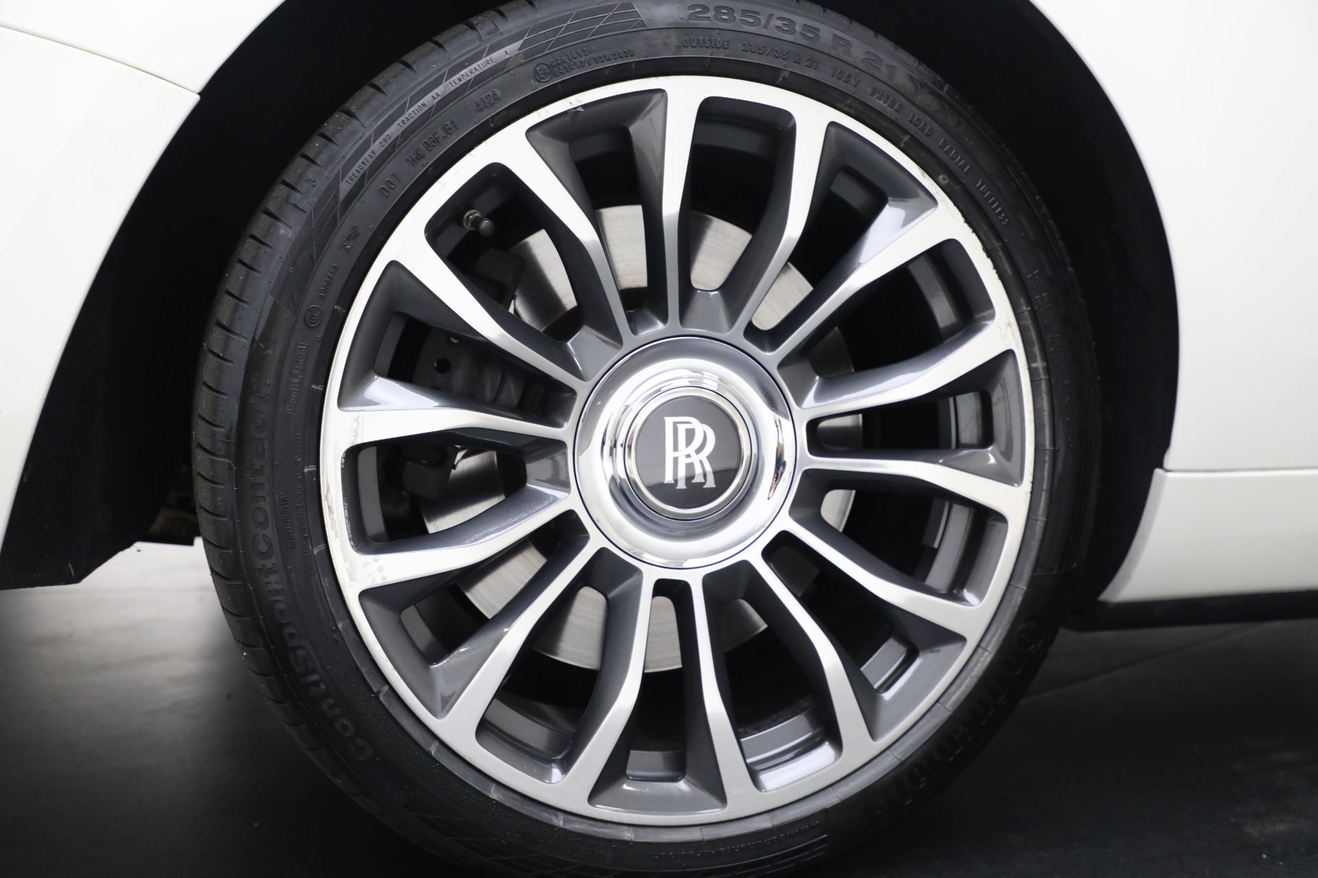 Used-2019-Rolls-Royce-Dawn