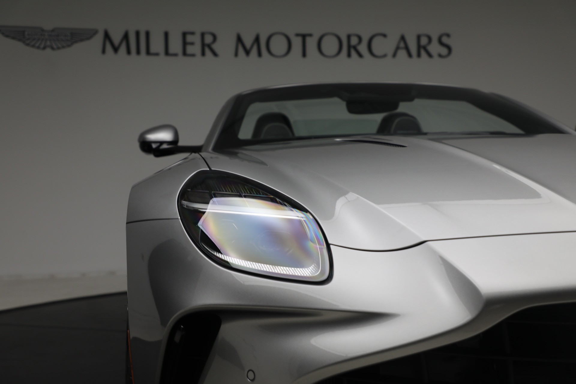 New-2026-Aston-Martin-Vantage-Roadster