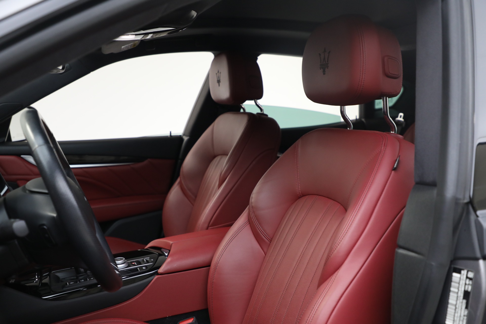 Used-2022-Maserati-Levante-GT