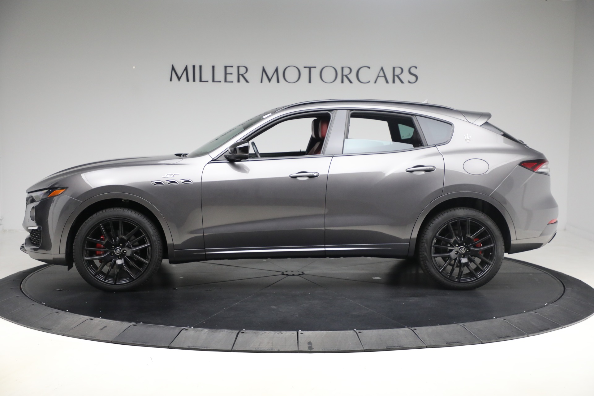 Used-2022-Maserati-Levante-GT