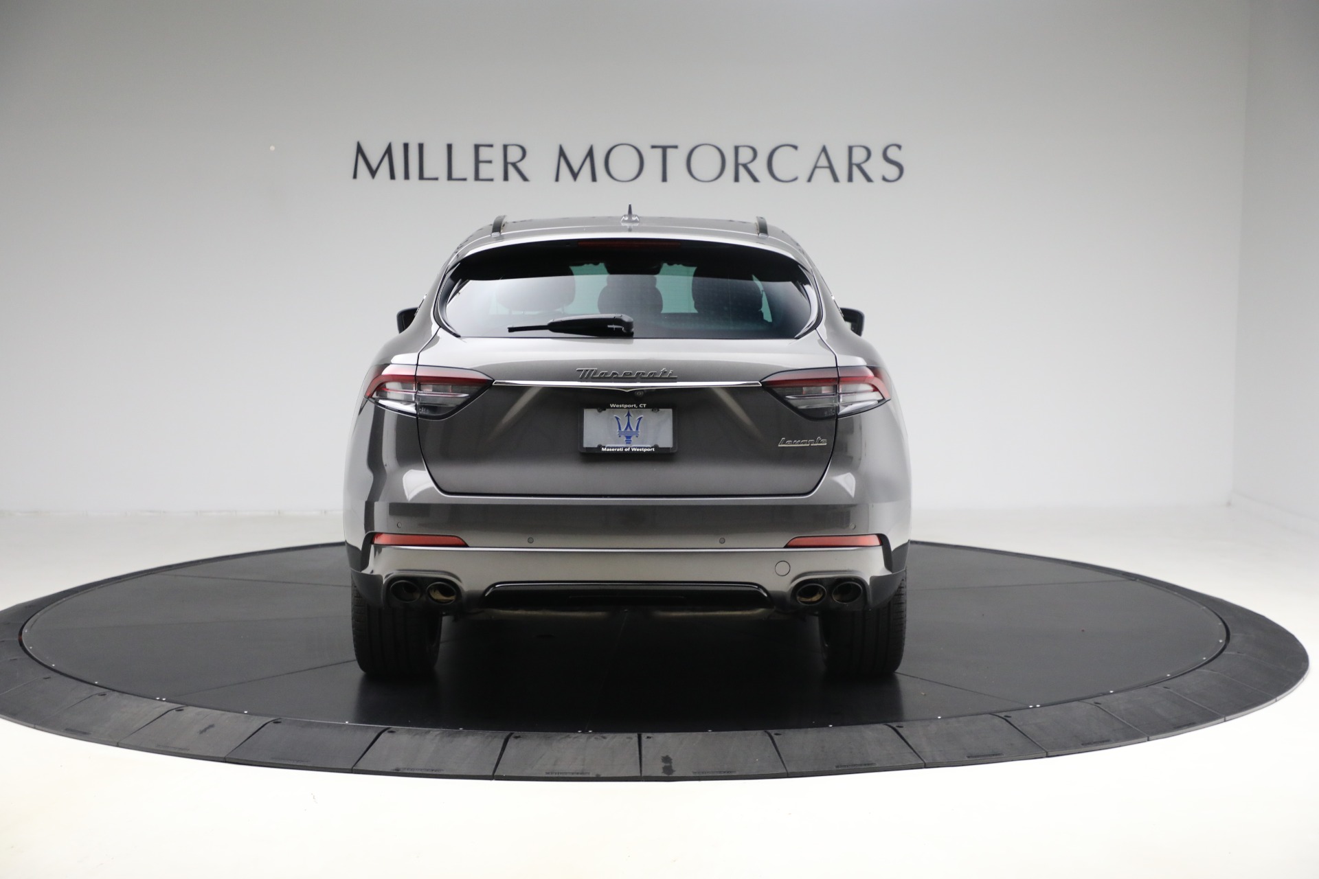 Used-2022-Maserati-Levante-GT