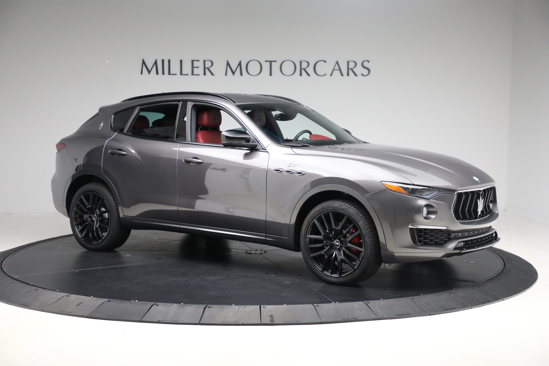 Used-2022-Maserati-Levante-GT