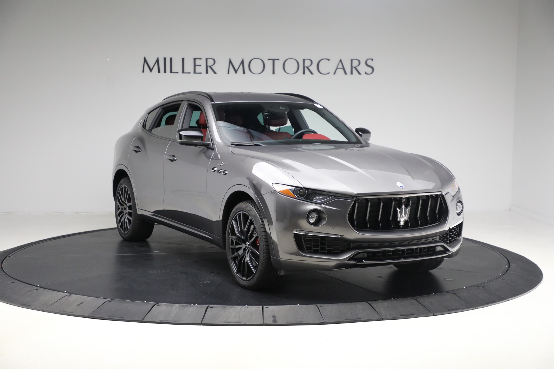 Used-2022-Maserati-Levante-GT