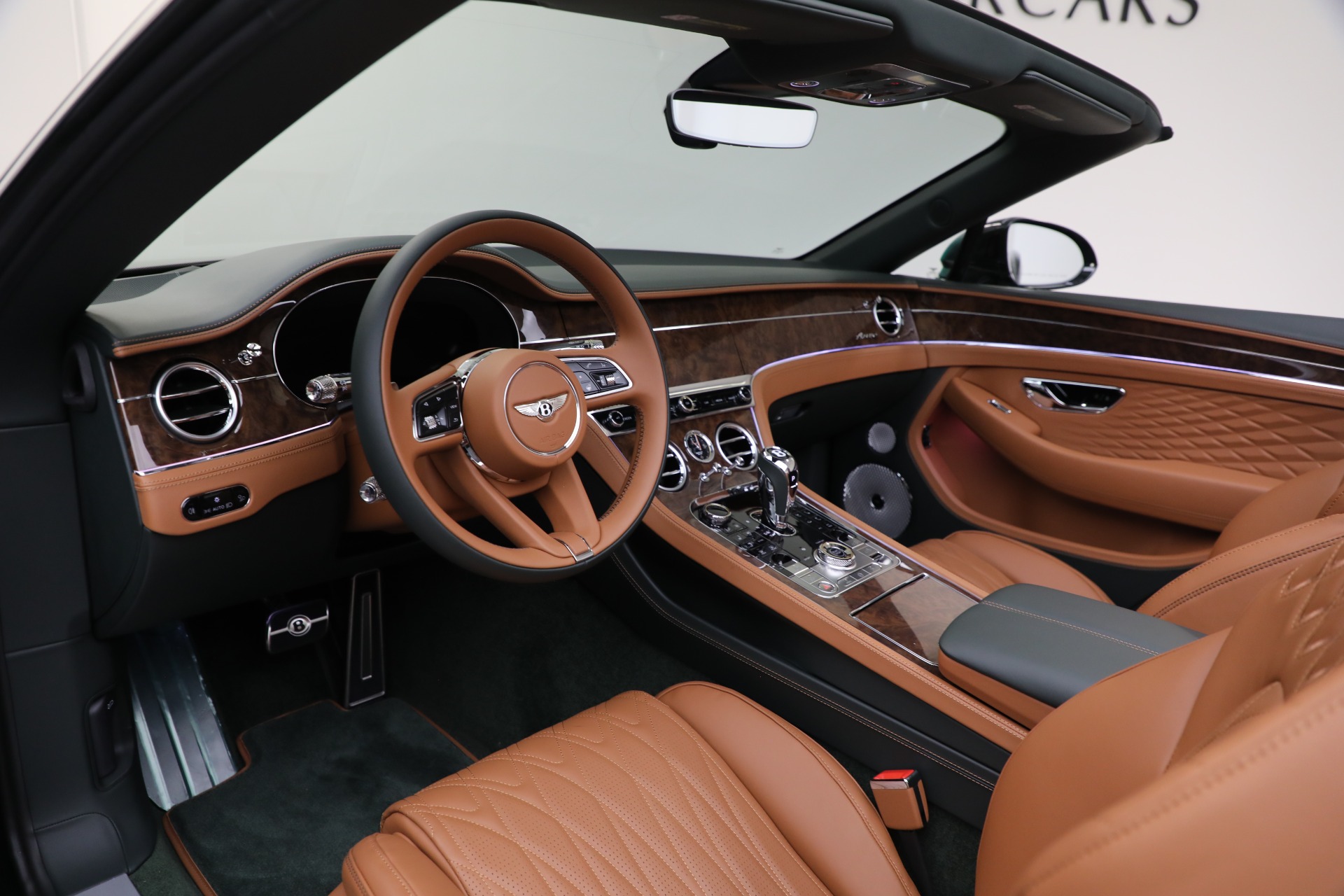 New-2026-Bentley-Continental-GTC-Azure