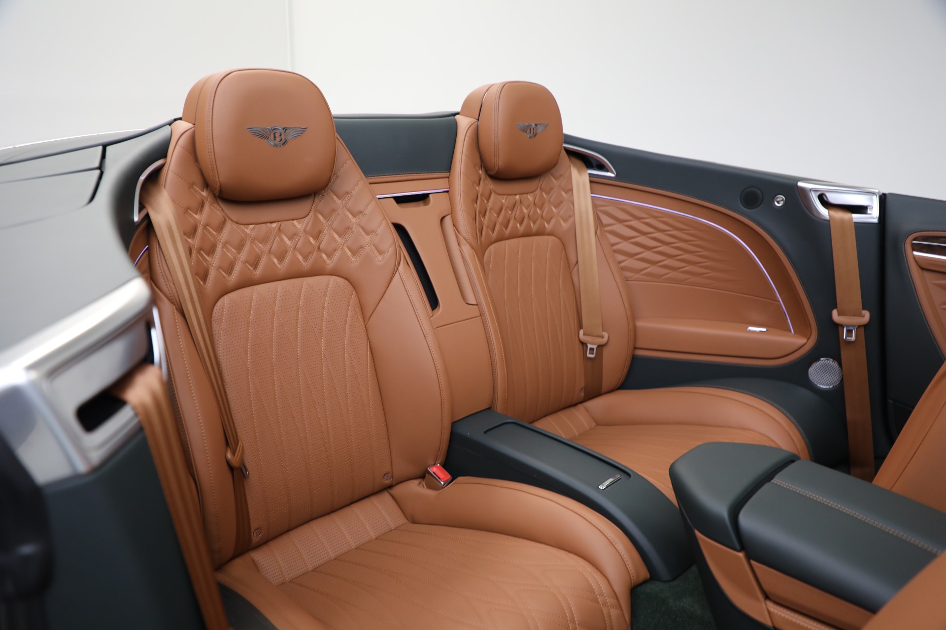 New-2026-Bentley-Continental-GTC-Azure