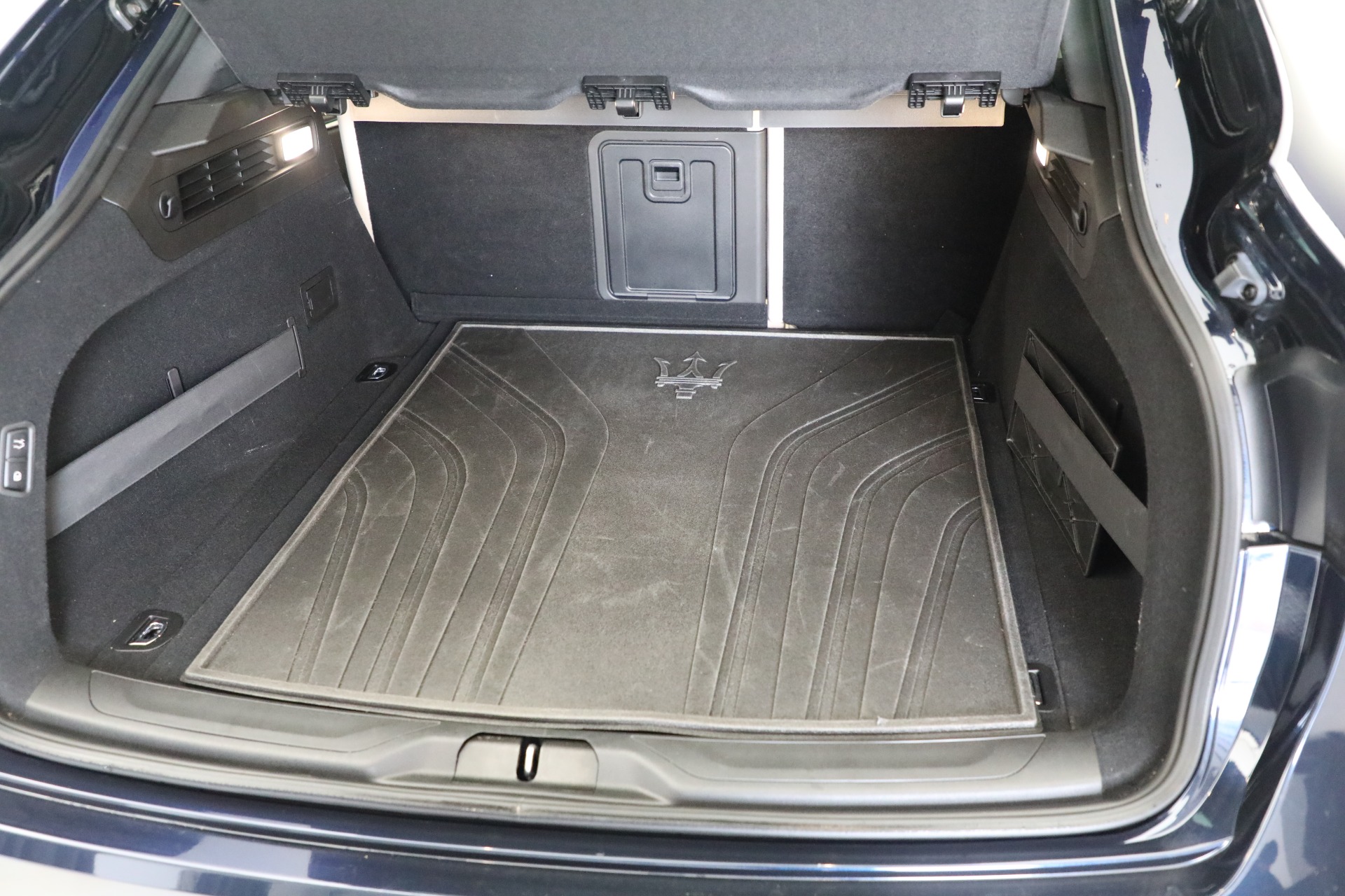 Used-2019-Maserati-Levante