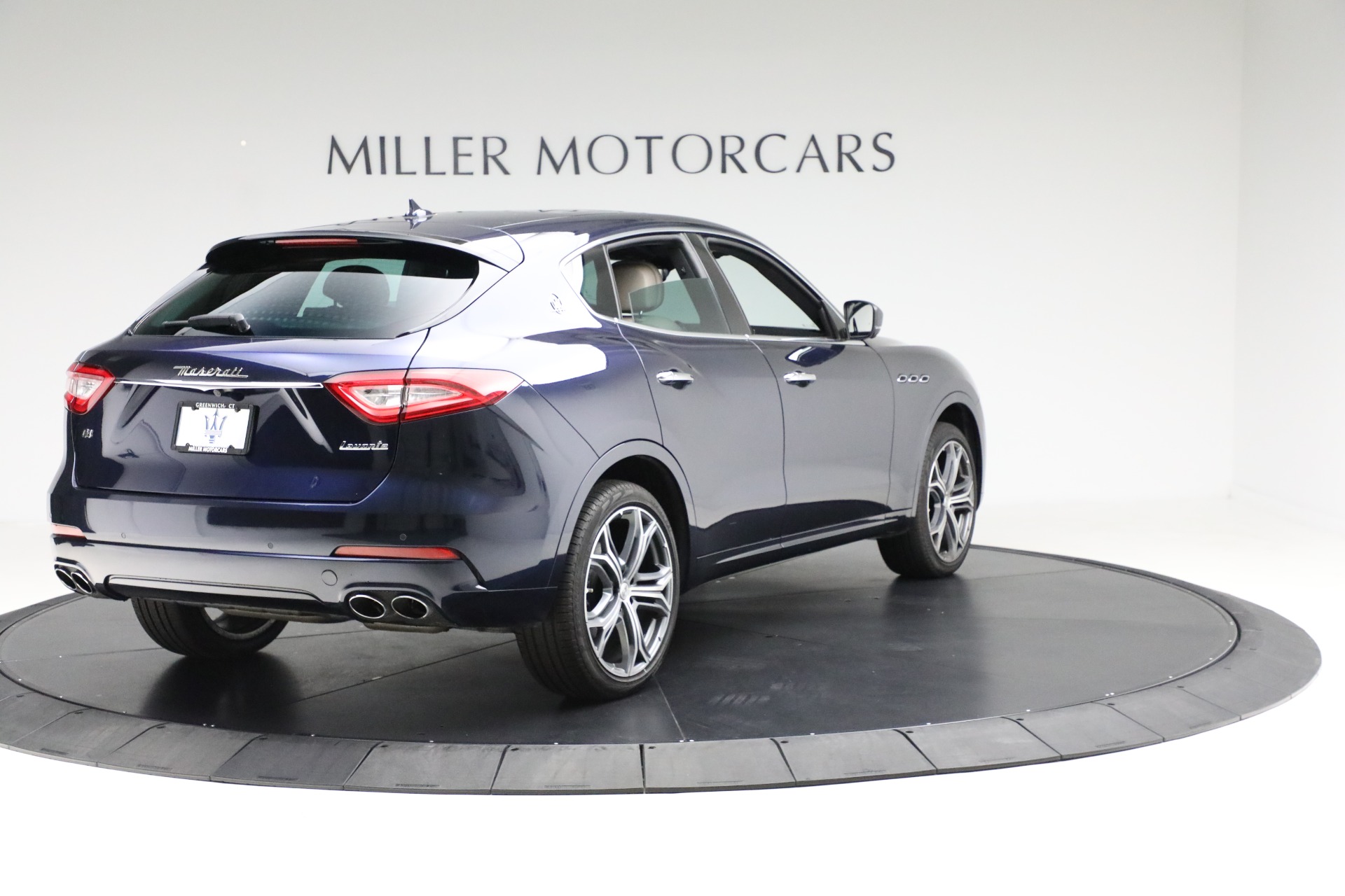 Used-2019-Maserati-Levante