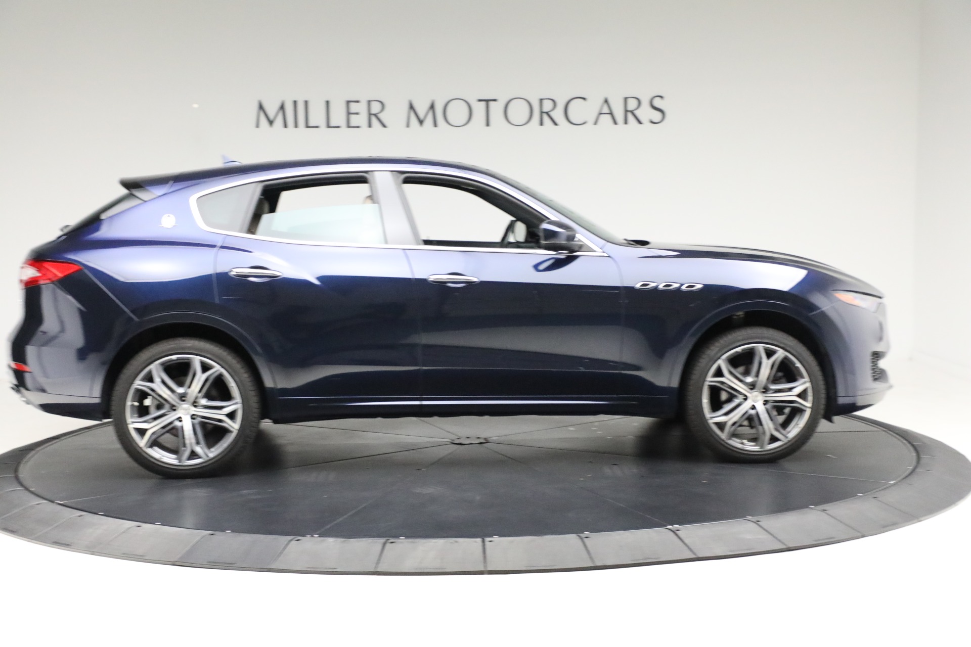 Used-2019-Maserati-Levante