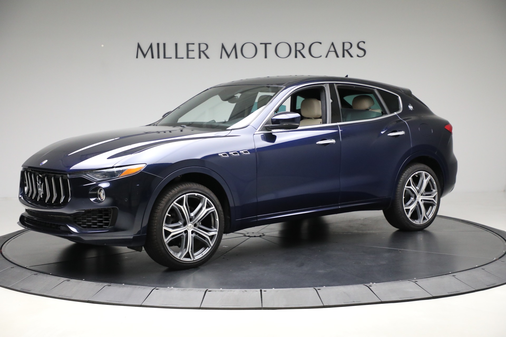 Used-2019-Maserati-Levante