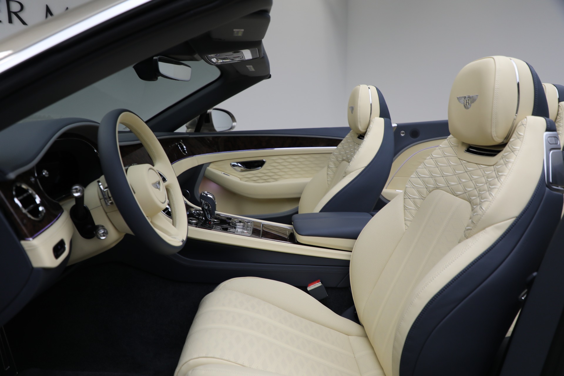 New-2026-Bentley-Continental-GTC-Mulliner