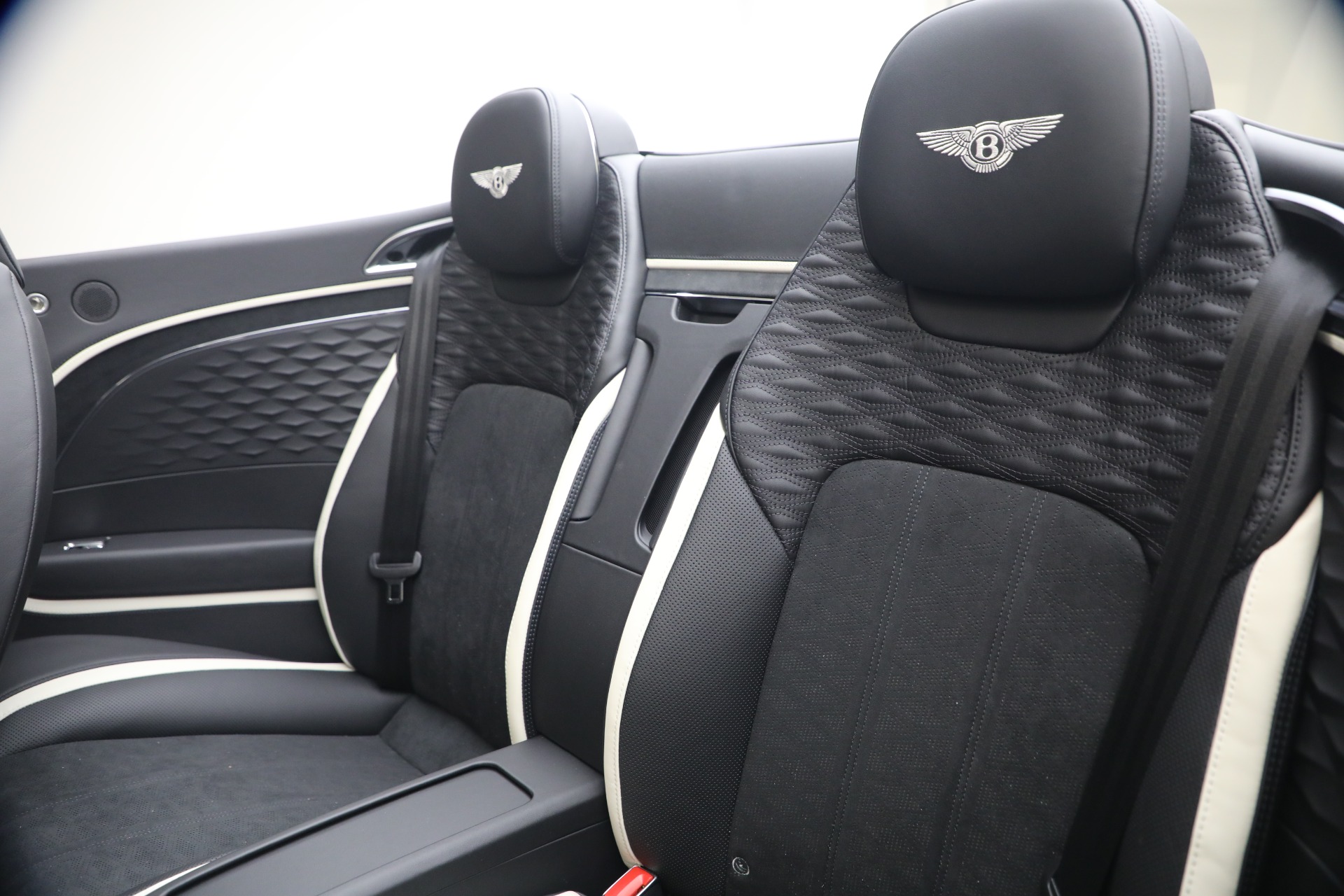 New-2026-Bentley-Continental-GTC-Speed
