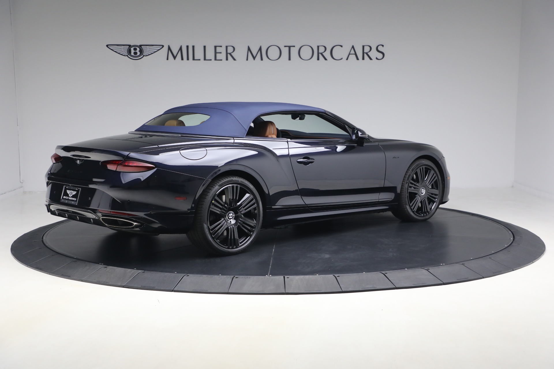 New-2026-Bentley-Continental-GTC-Azure