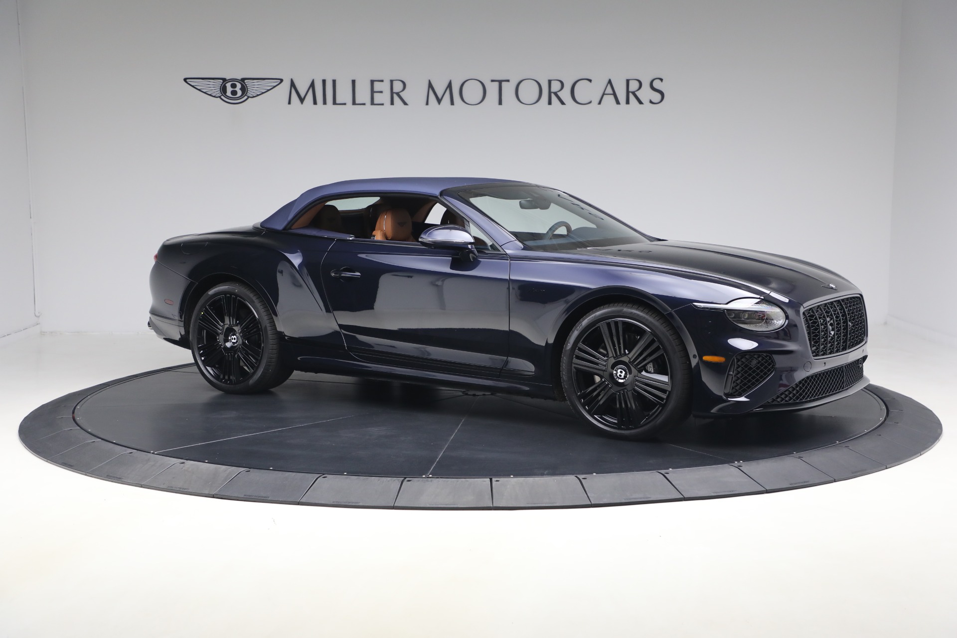 New-2026-Bentley-Continental-GTC-Azure