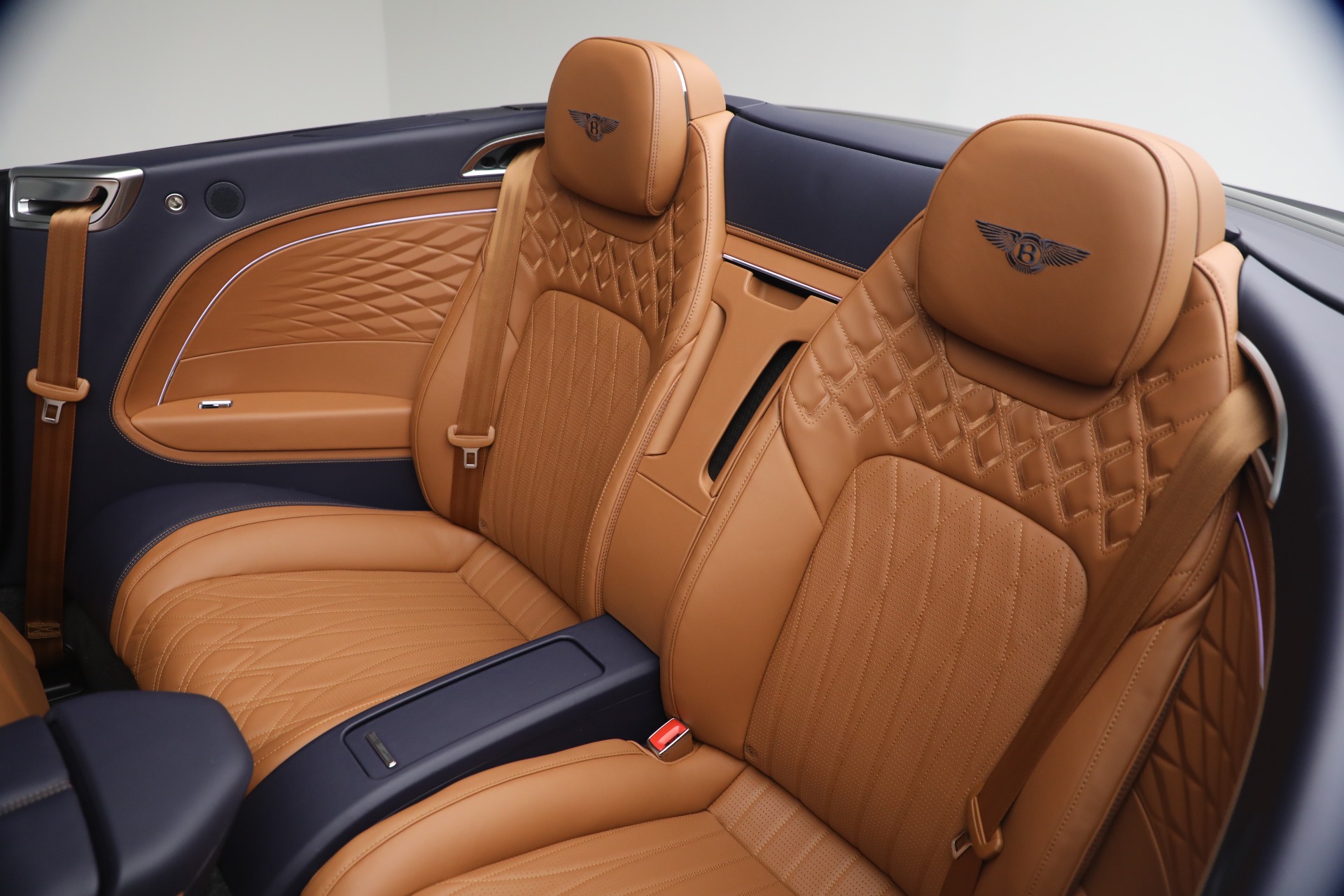 New-2026-Bentley-Continental-GTC-Azure