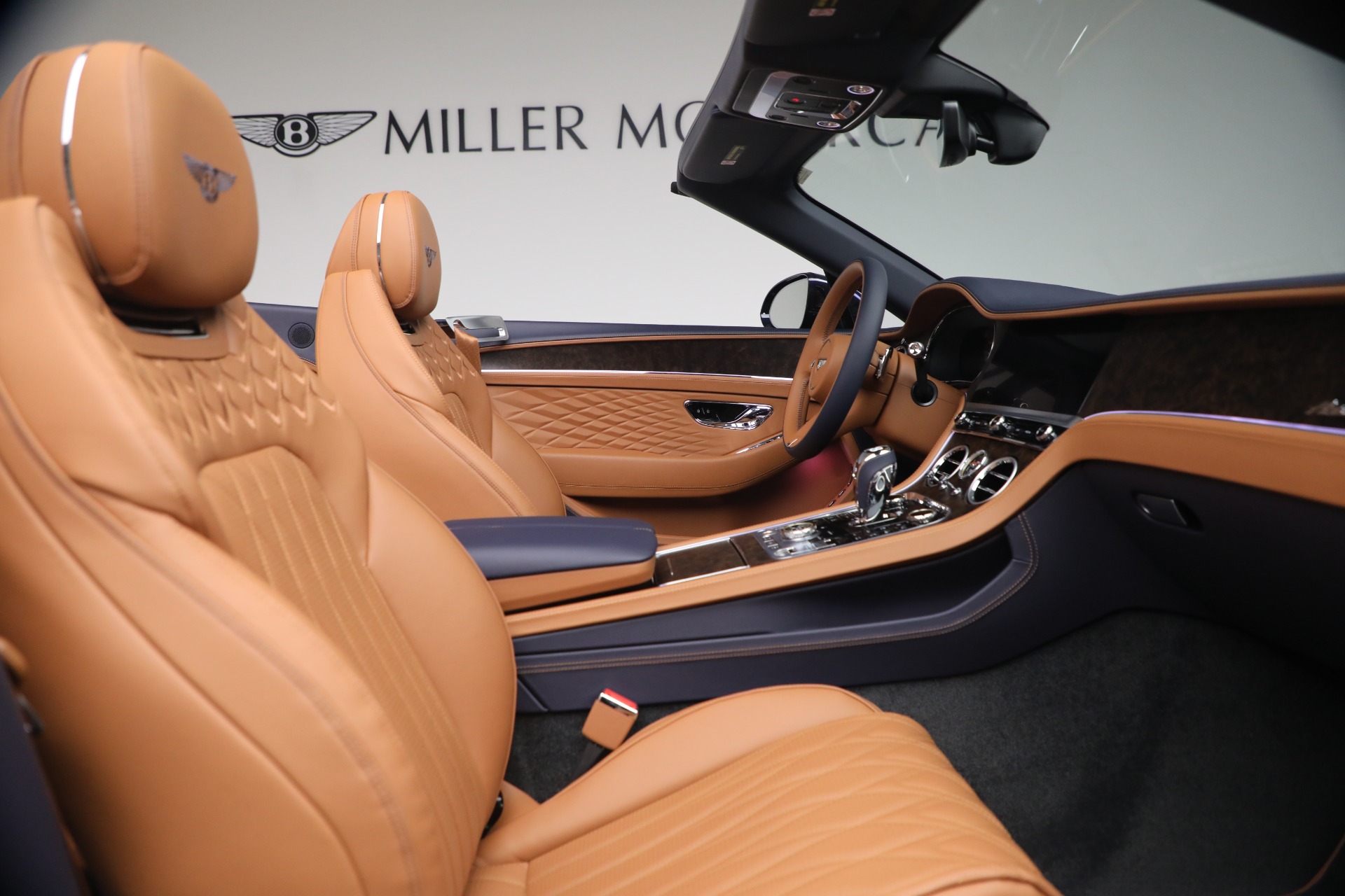 New-2026-Bentley-Continental-GTC-Azure