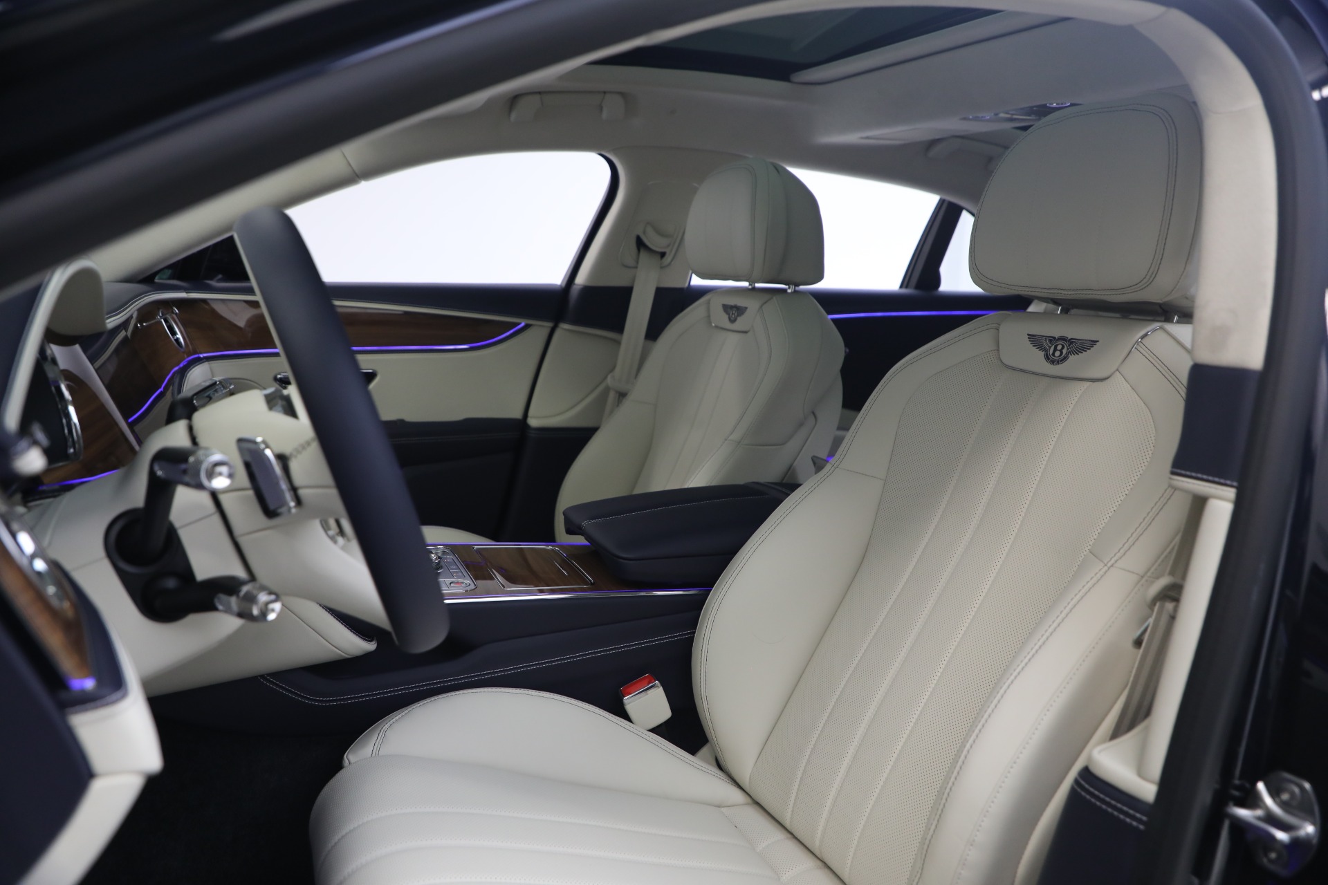 New-2026-Bentley-Flying-Spur