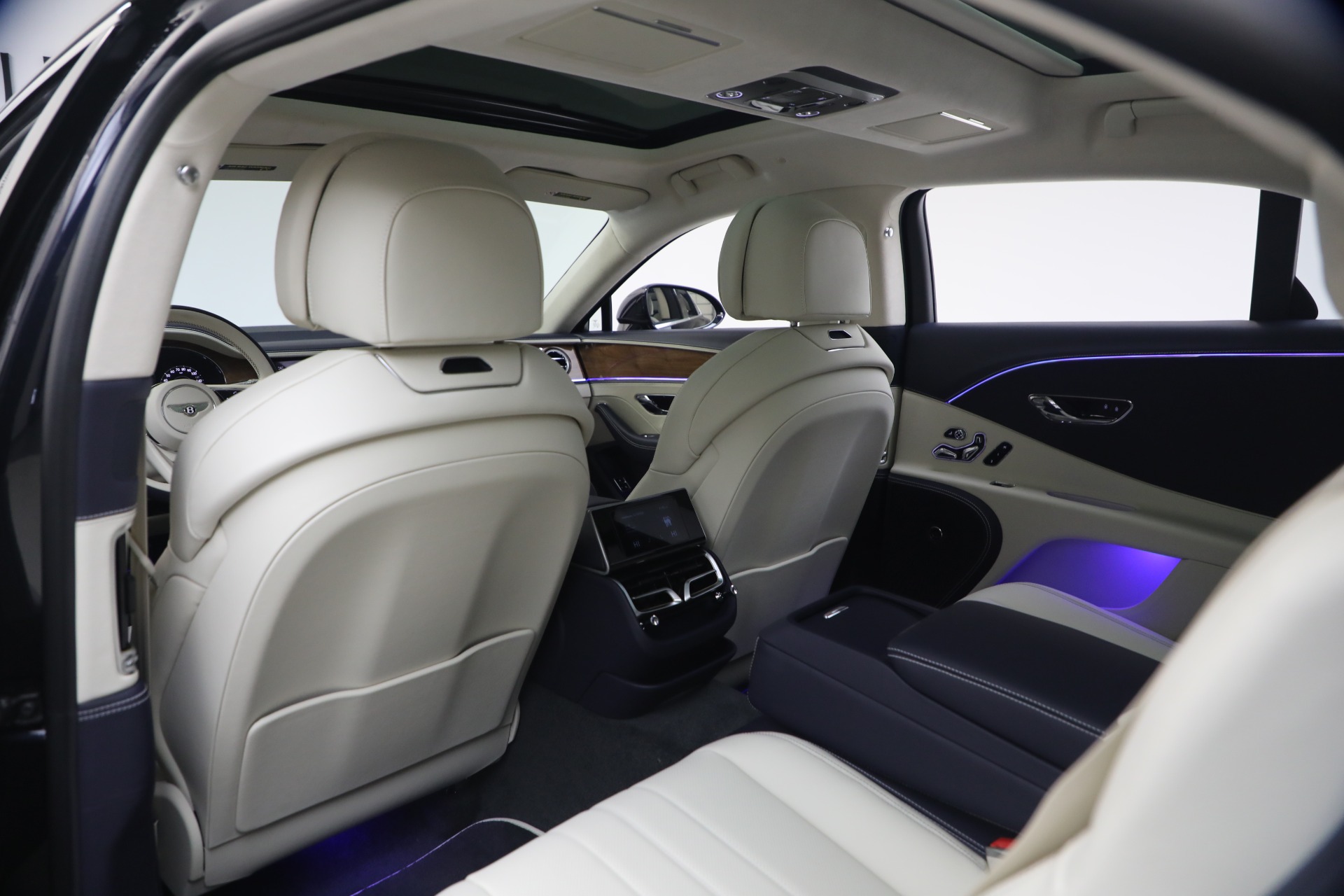 New-2026-Bentley-Flying-Spur