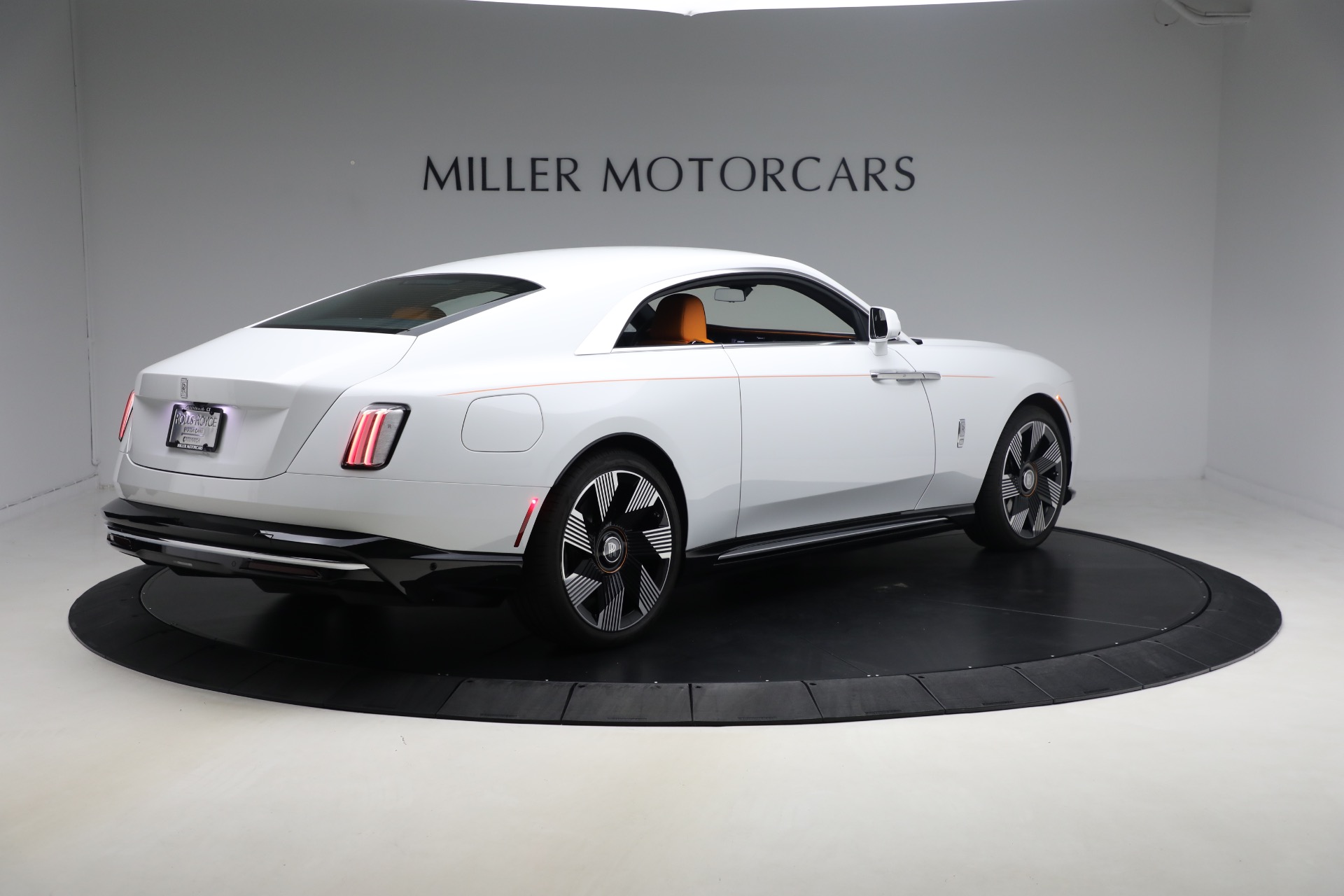 Used-2024-Rolls-Royce-Spectre