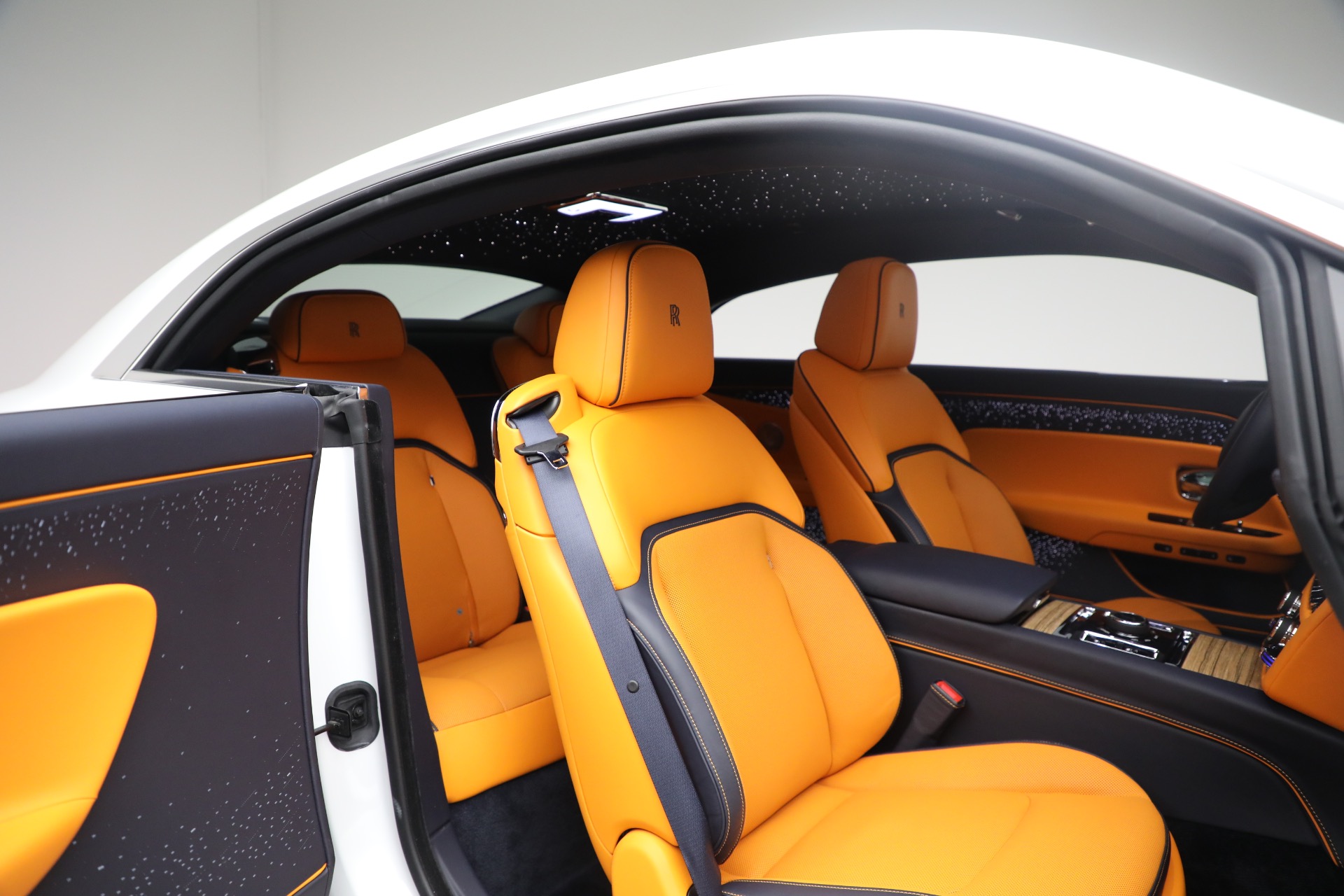 Used-2024-Rolls-Royce-Spectre