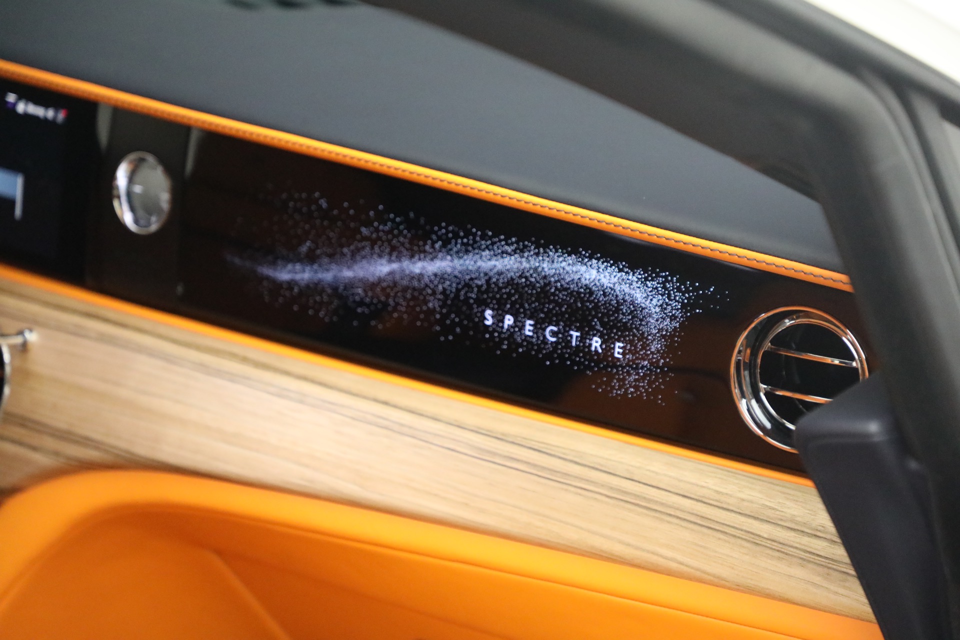 Used-2024-Rolls-Royce-Spectre