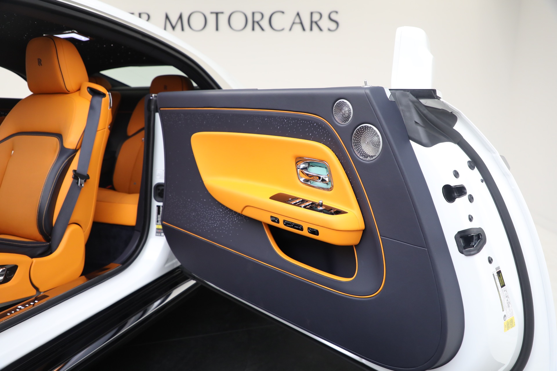 Used-2024-Rolls-Royce-Spectre