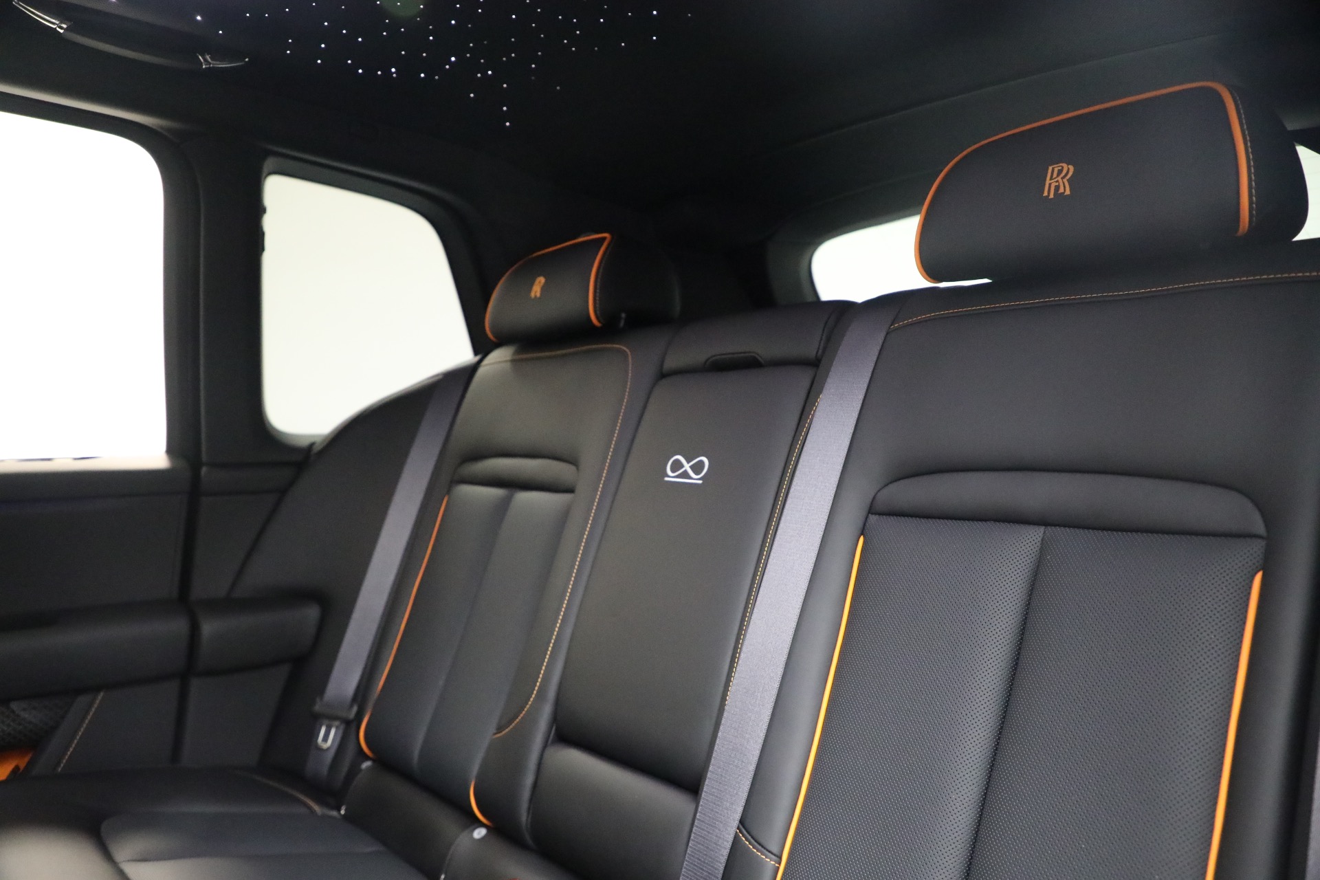 New-2026-Rolls-Royce-Black-Badge-Cullinan