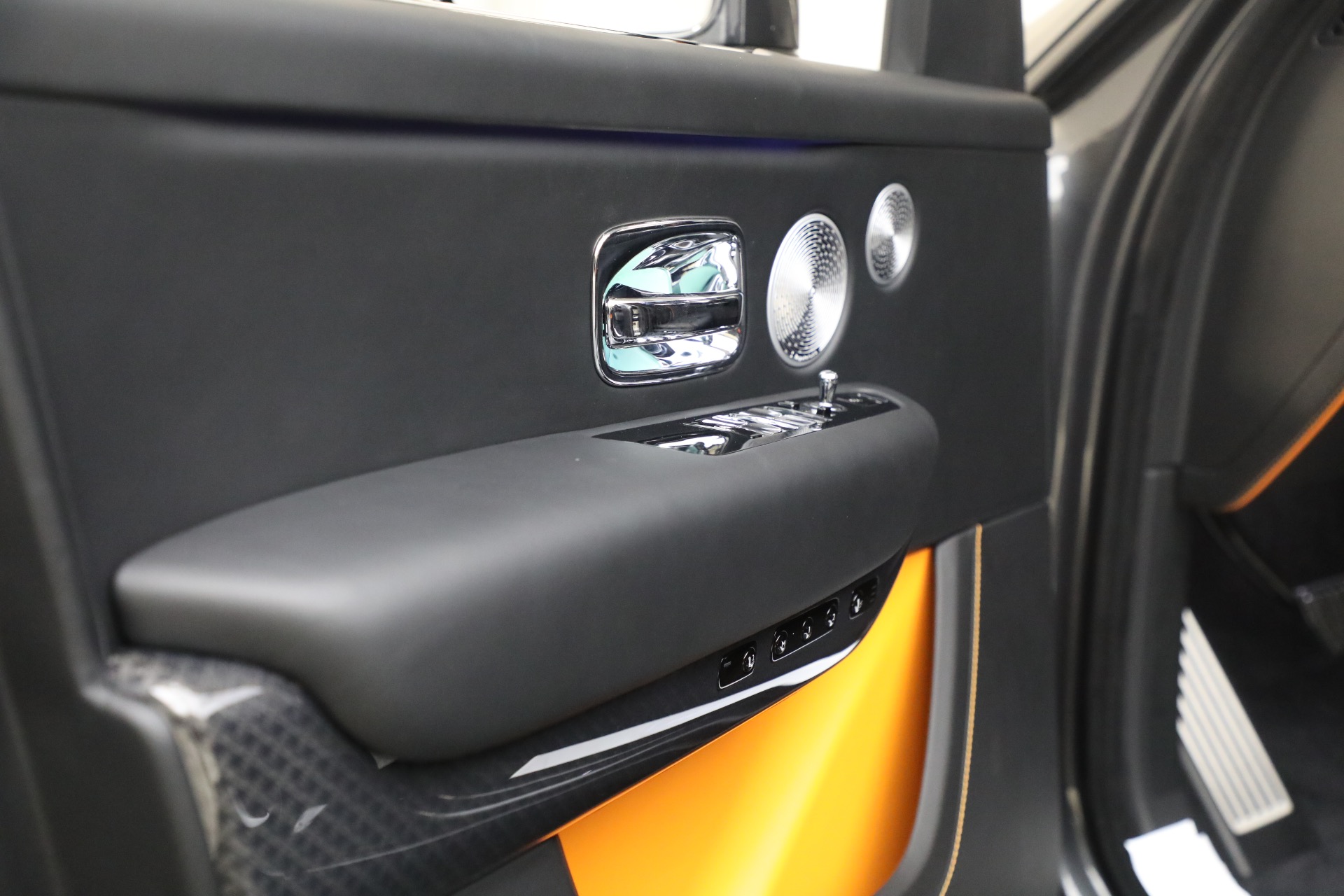 New-2026-Rolls-Royce-Black-Badge-Cullinan