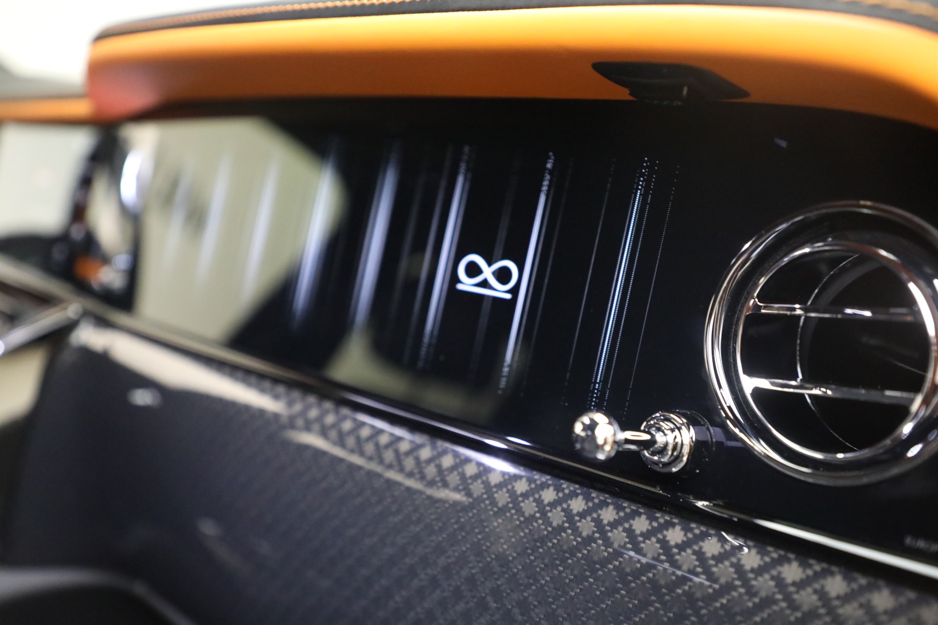 New-2026-Rolls-Royce-Black-Badge-Cullinan