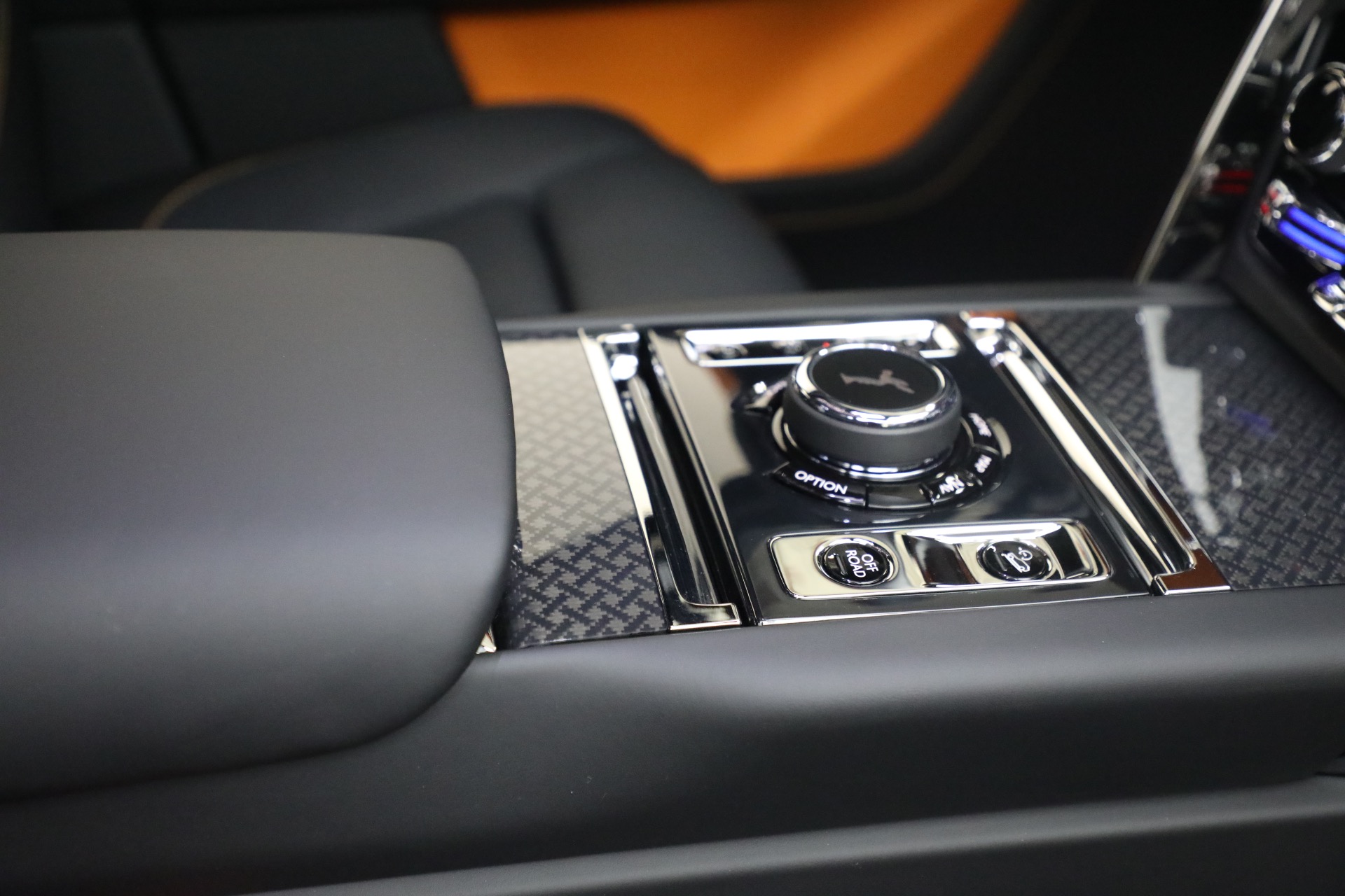 New-2026-Rolls-Royce-Black-Badge-Cullinan