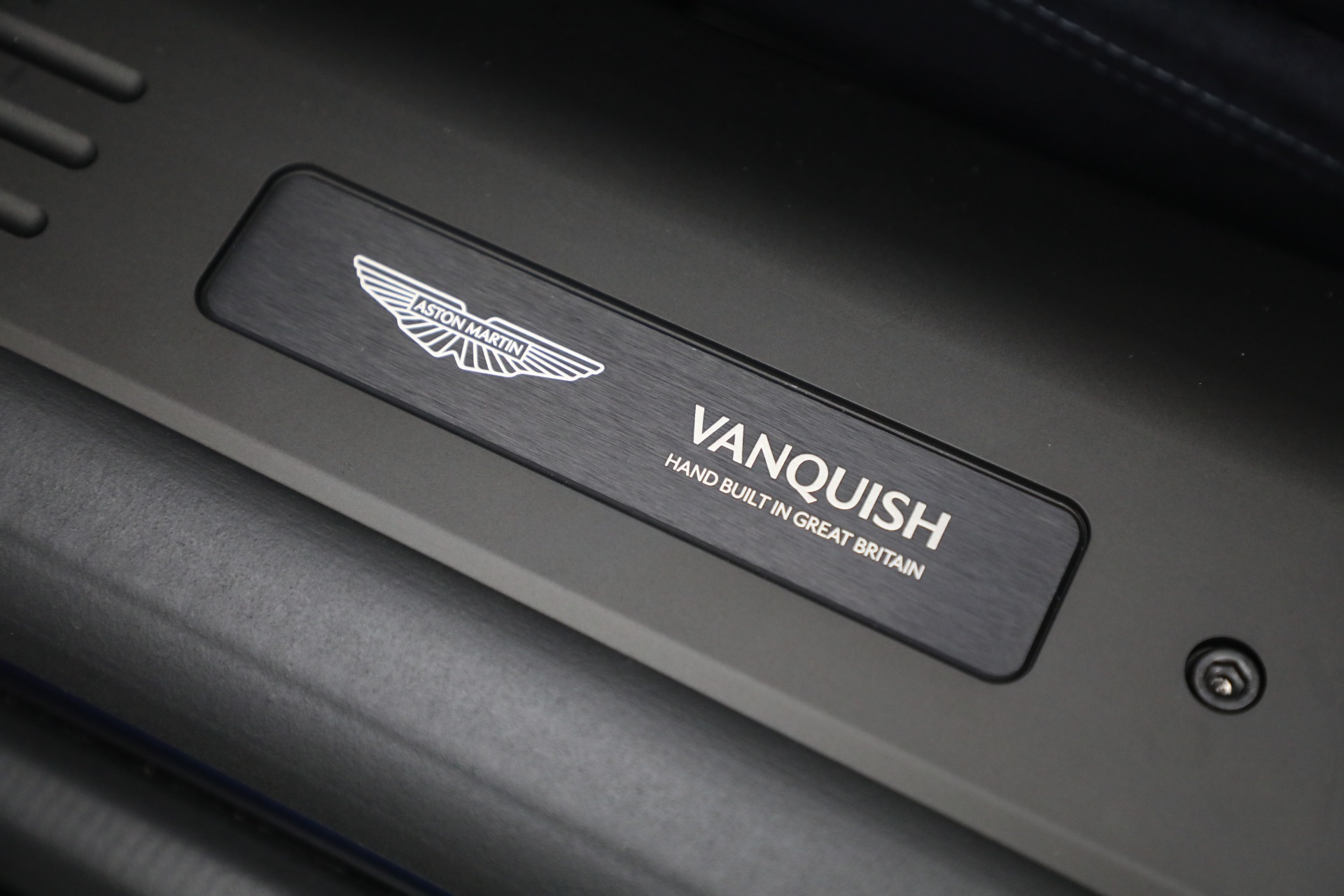 New-2026-Aston-Martin-Vanquish-Volante