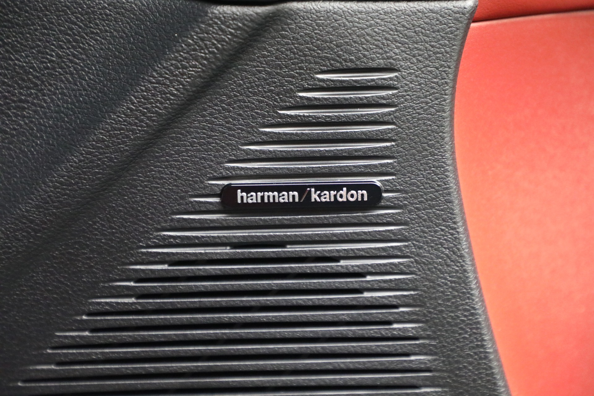 Used-2023-Dodge-Challenger-SRT-Hellcat-Jailbreak