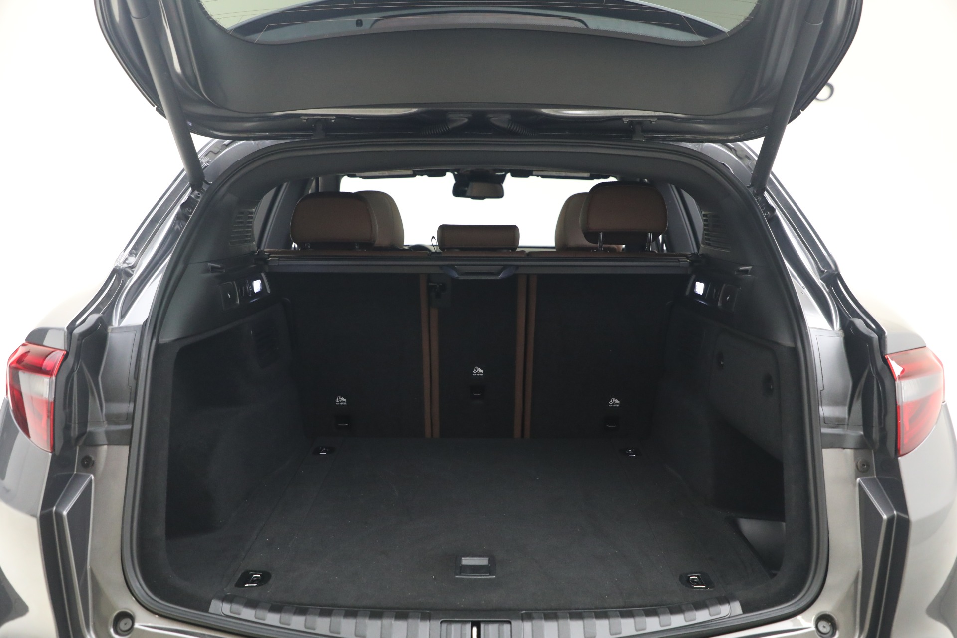 Used-2022-Alfa-Romeo-Stelvio-Ti