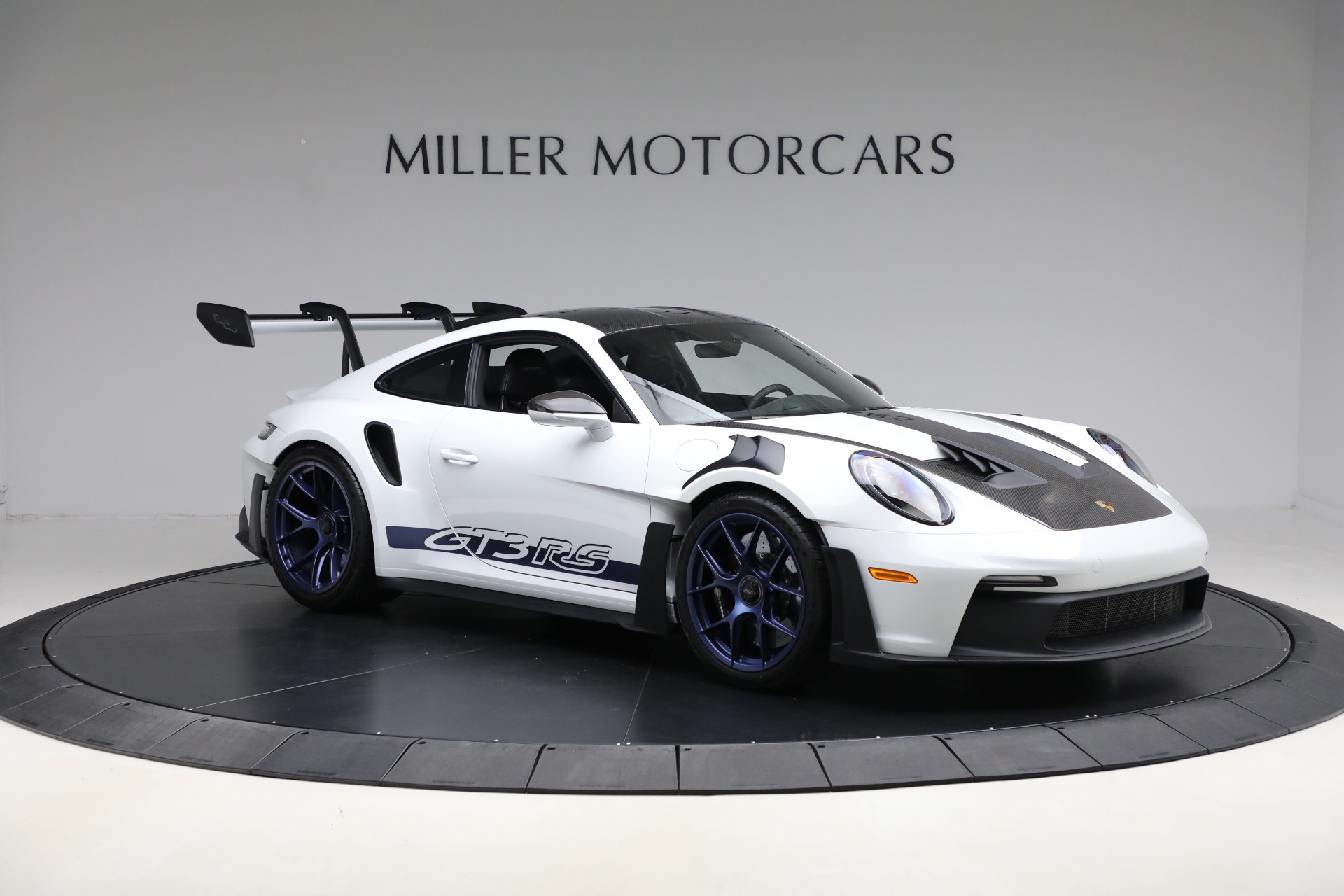 Used-2025-Porsche-911-GT3-RS