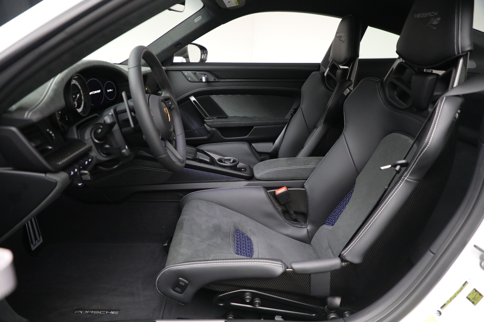 Used-2025-Porsche-911-GT3-RS