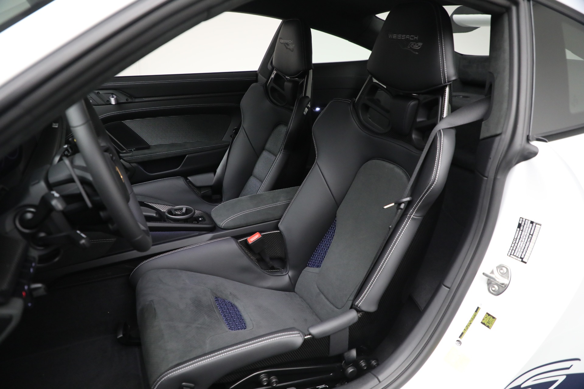 Used-2025-Porsche-911-GT3-RS