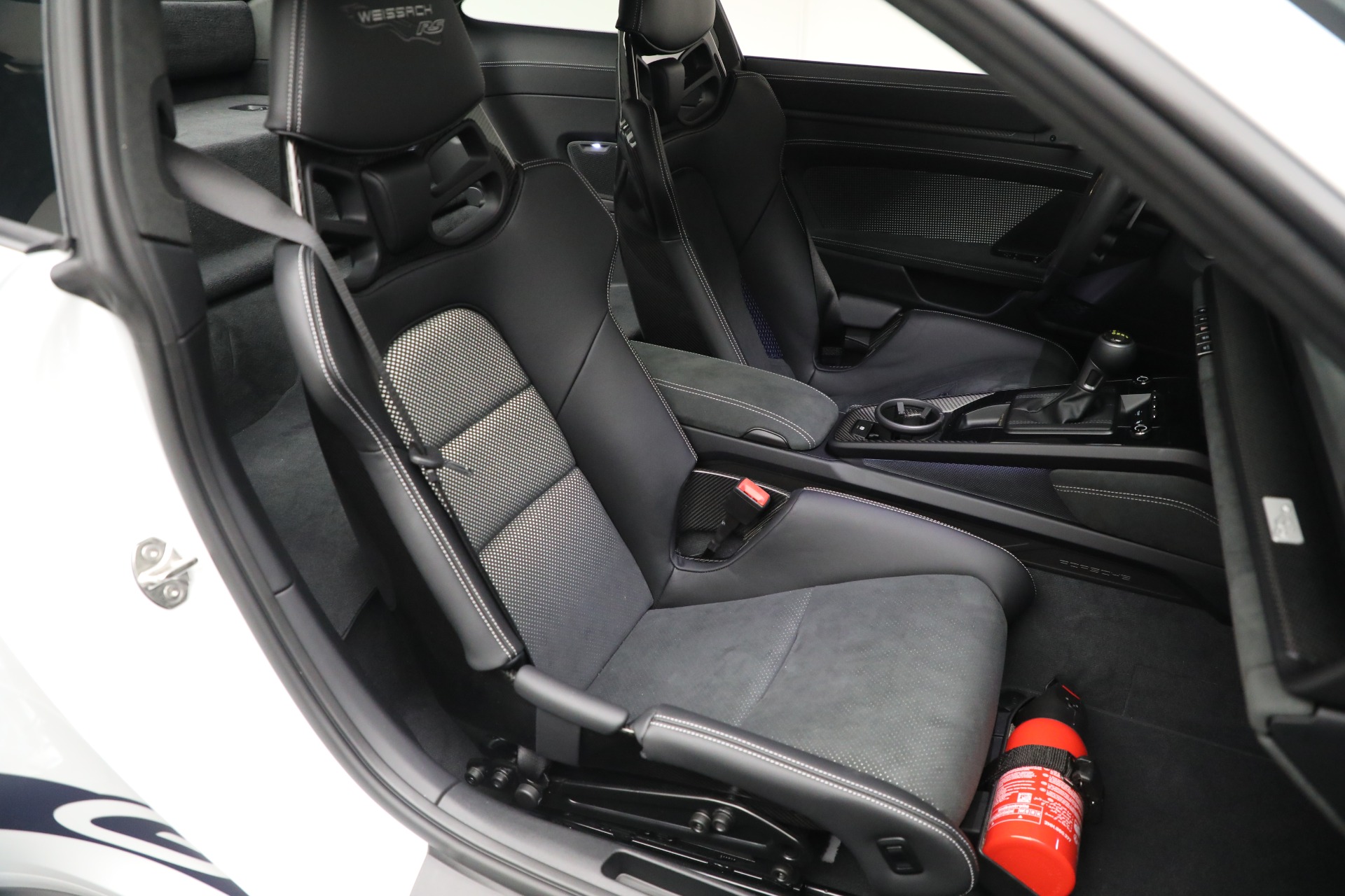 Used-2025-Porsche-911-GT3-RS